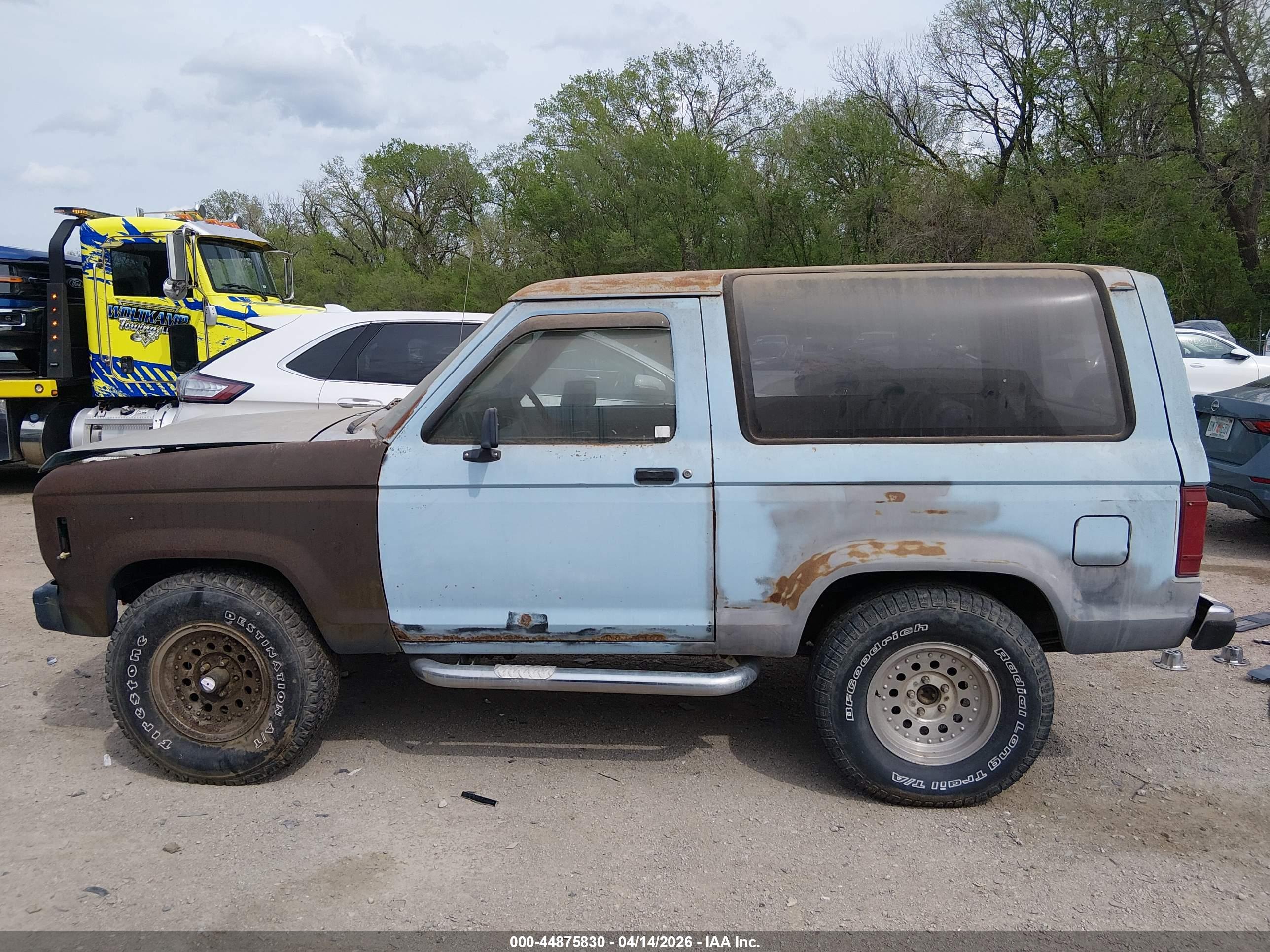 FORD BRONCO image 6