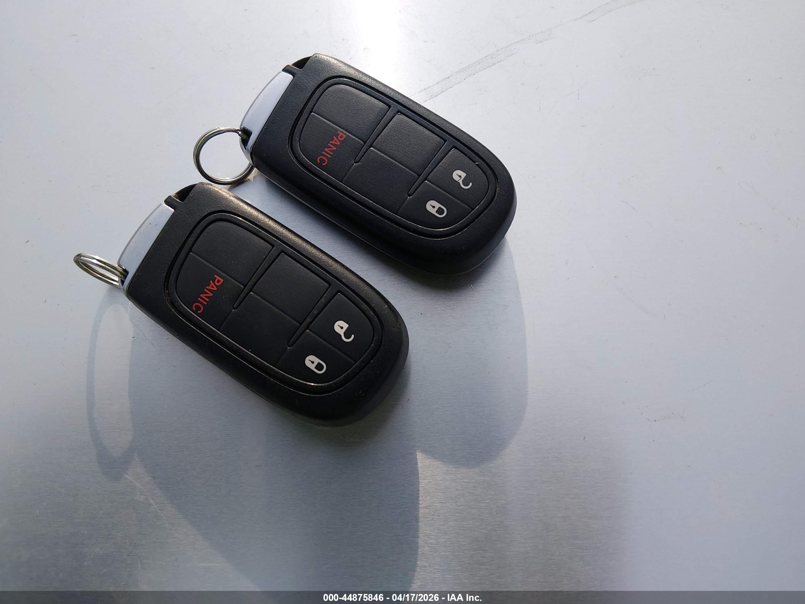 JEEP CHEROKEE image 11