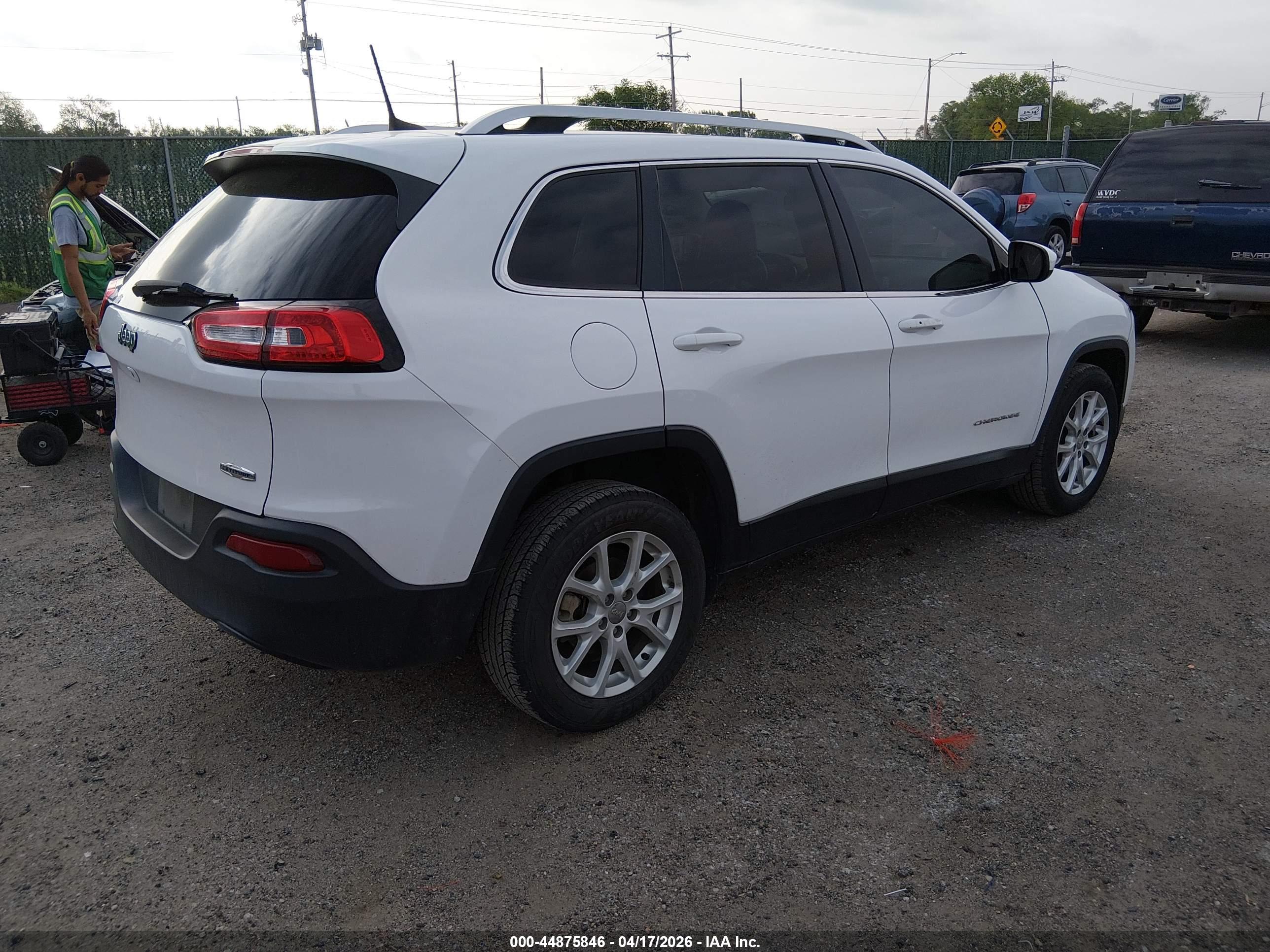 JEEP CHEROKEE image 4