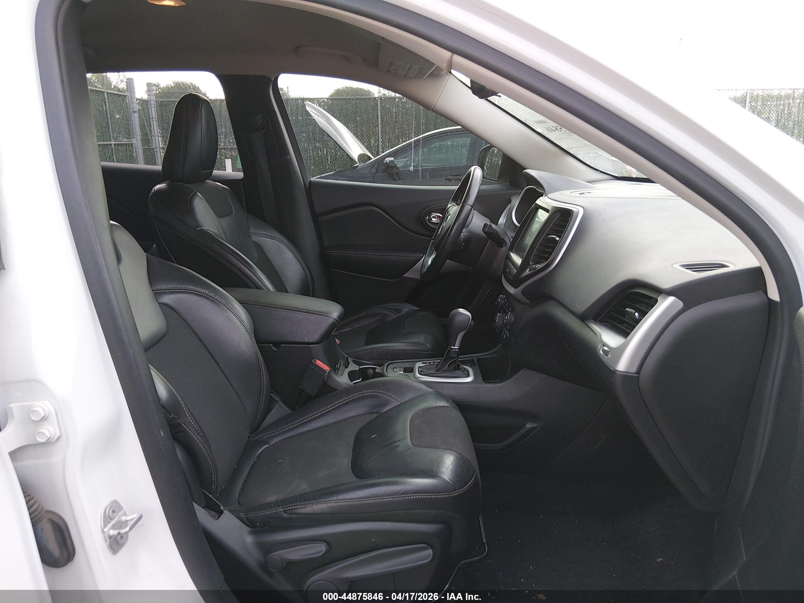 JEEP CHEROKEE image 5