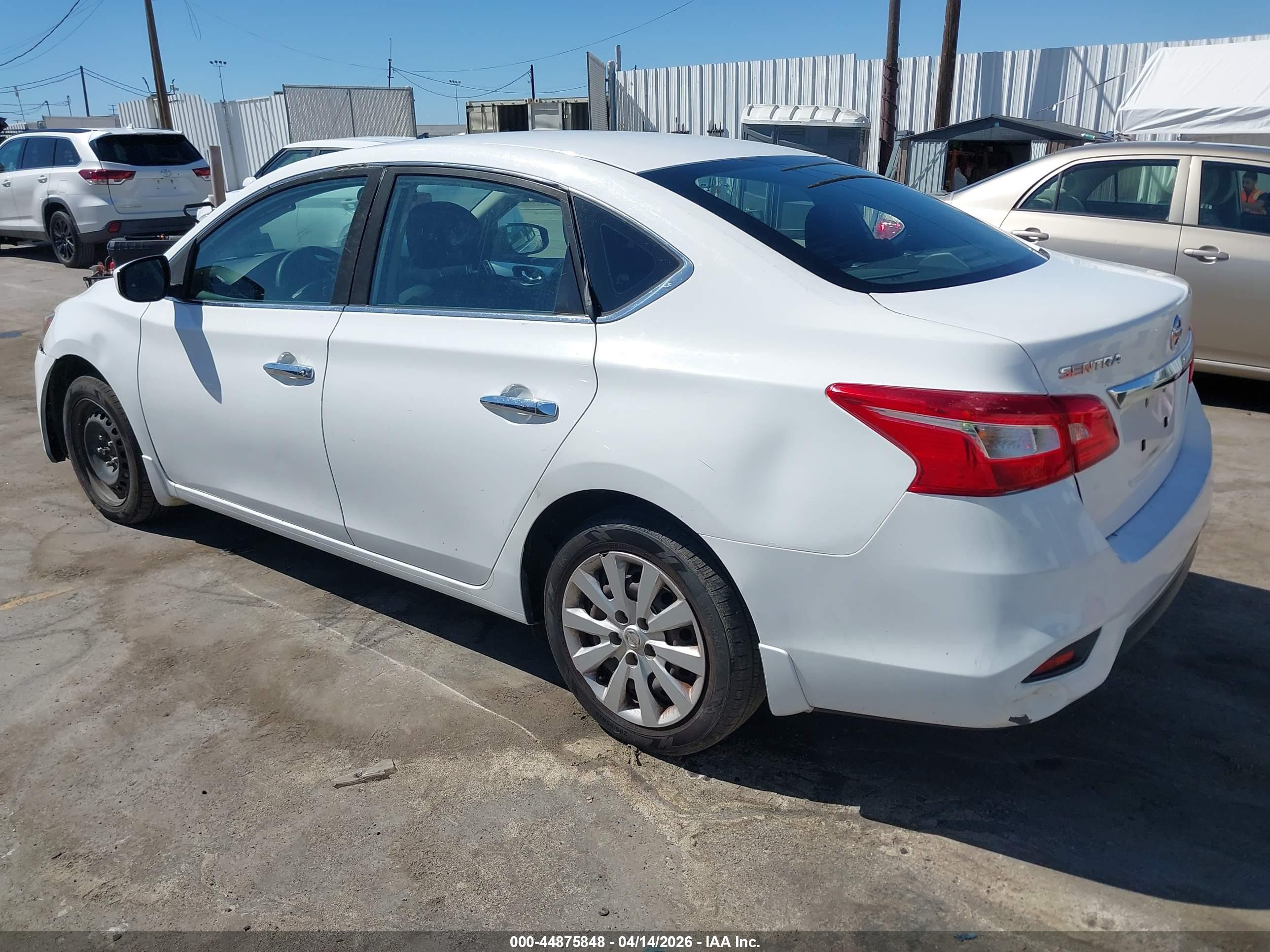 NISSAN SENTRA image 3