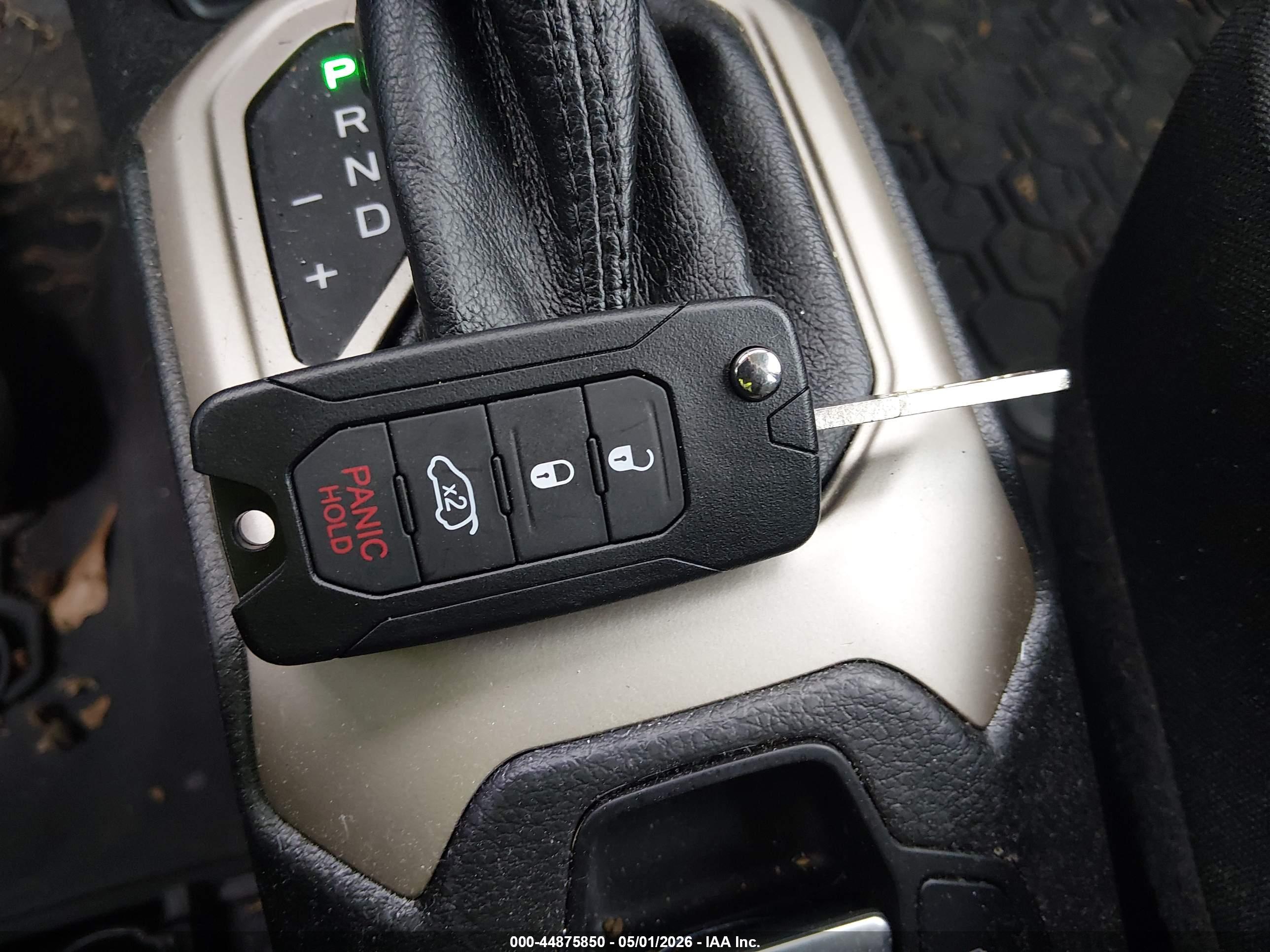 JEEP RENEGADE image 11