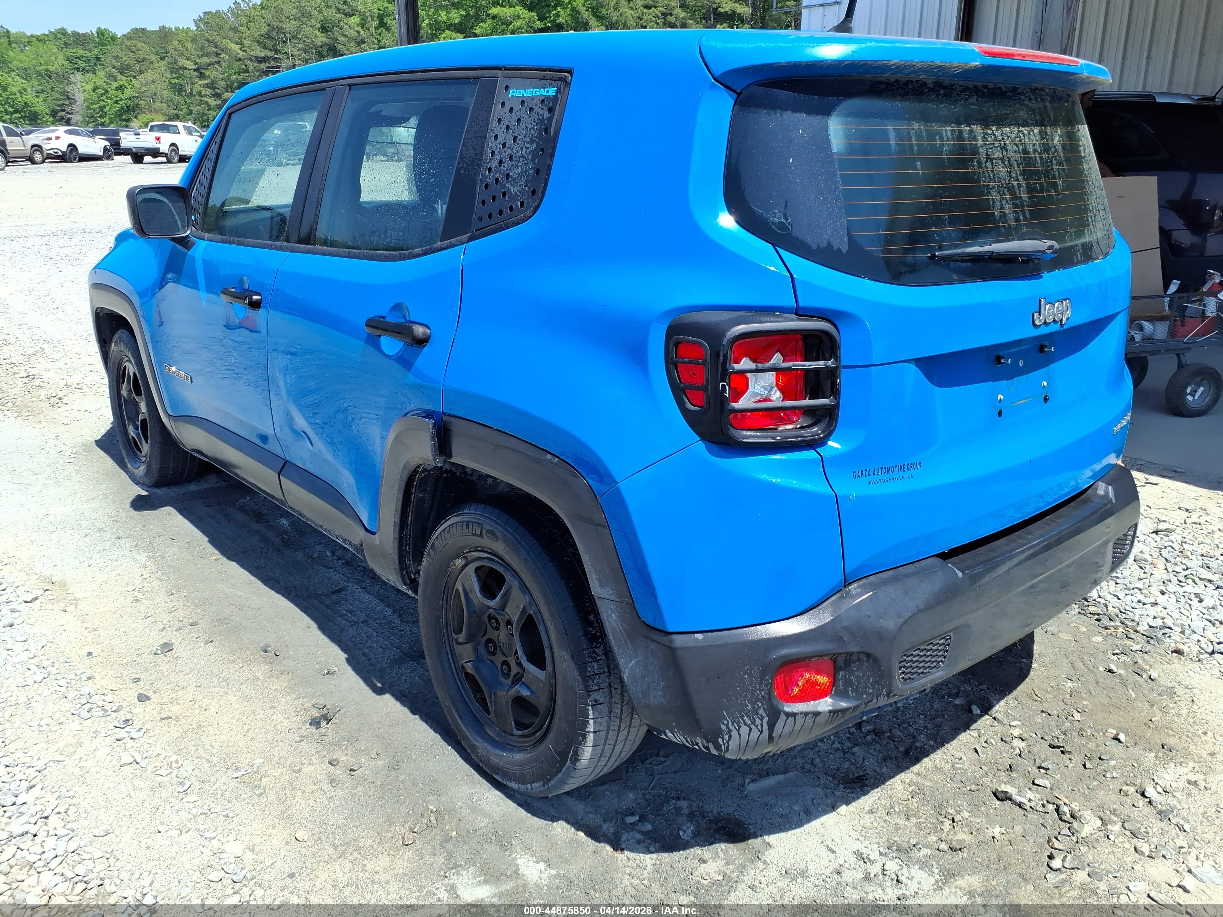 JEEP RENEGADE image 3
