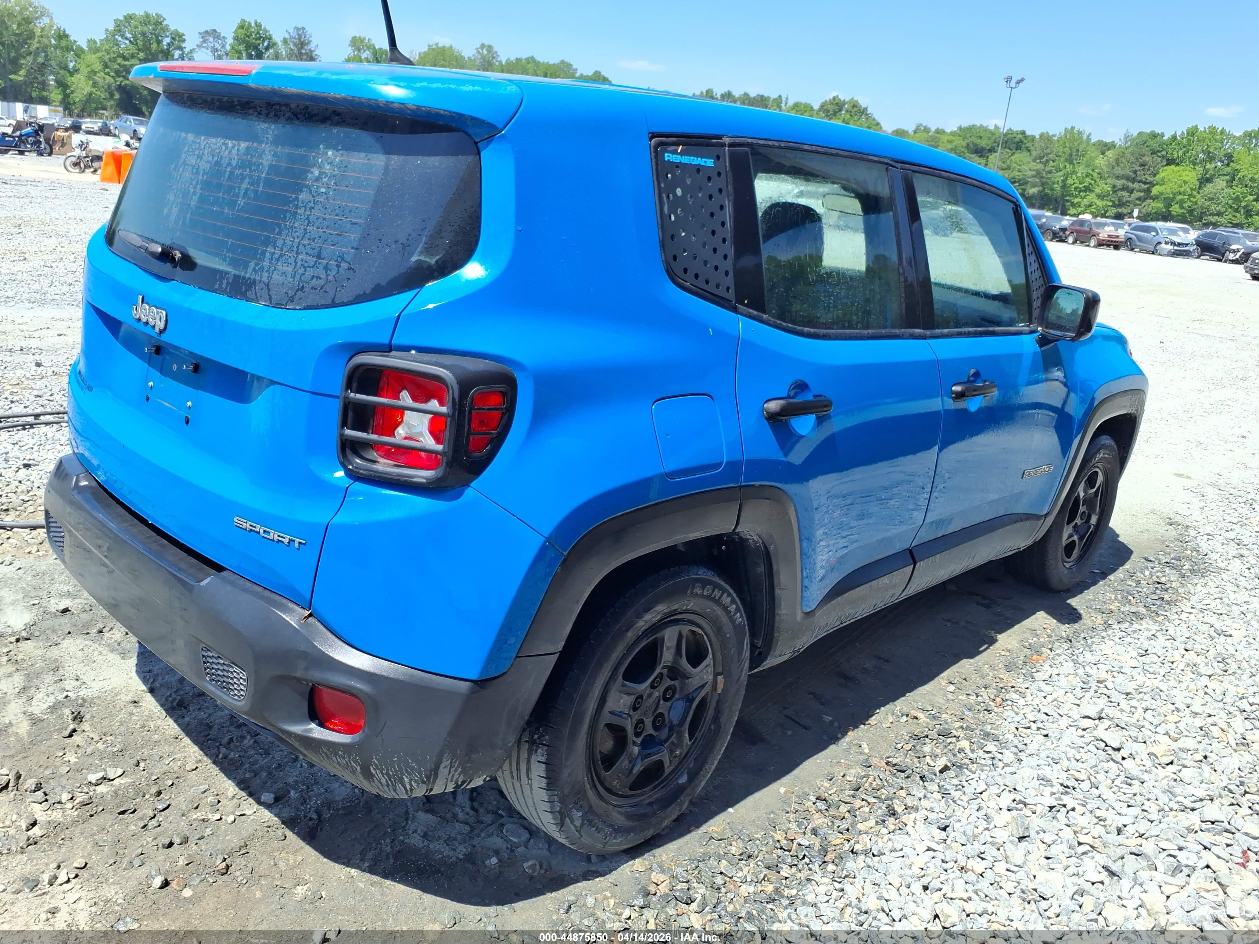 JEEP RENEGADE image 4