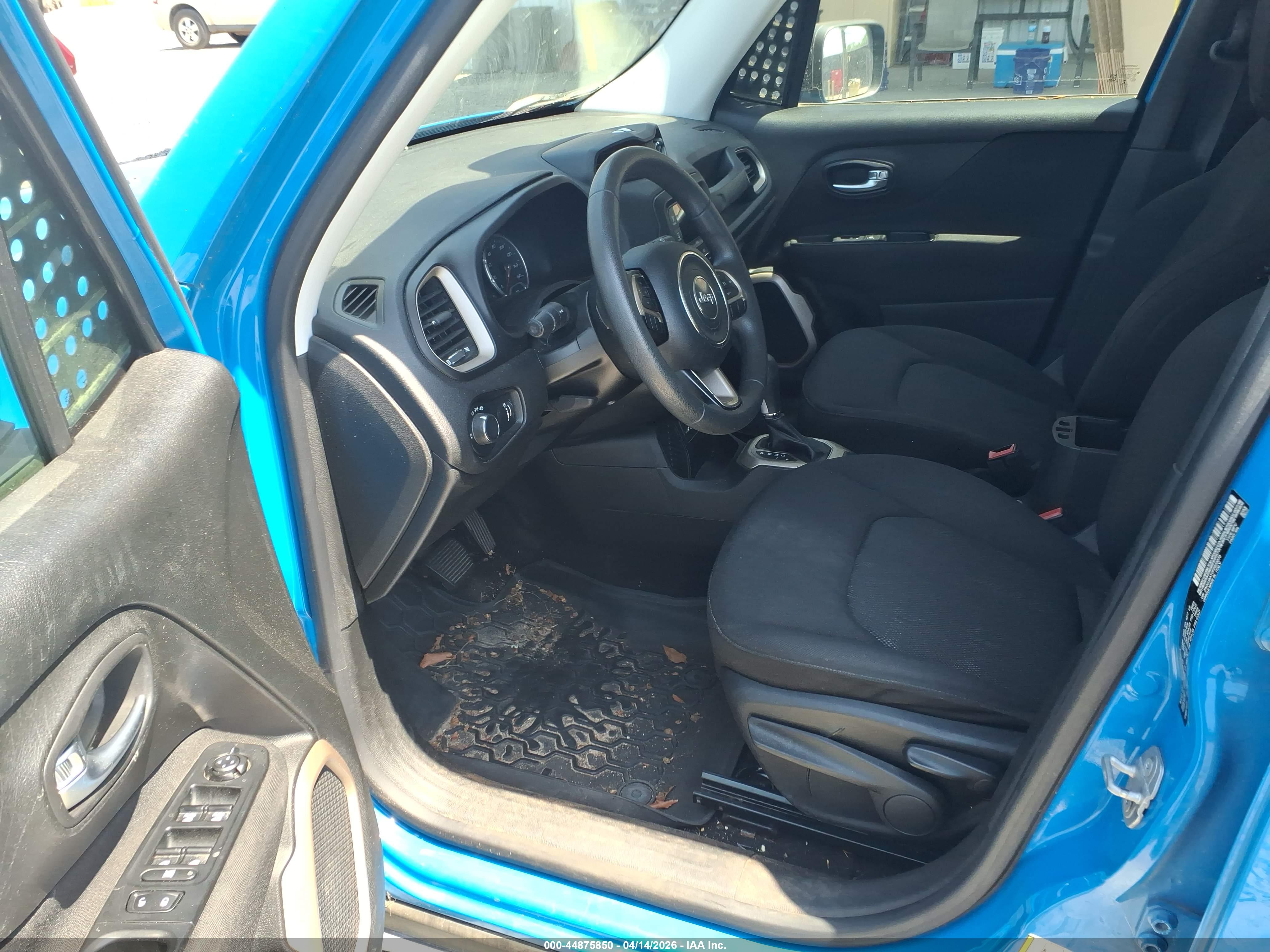 JEEP RENEGADE image 5