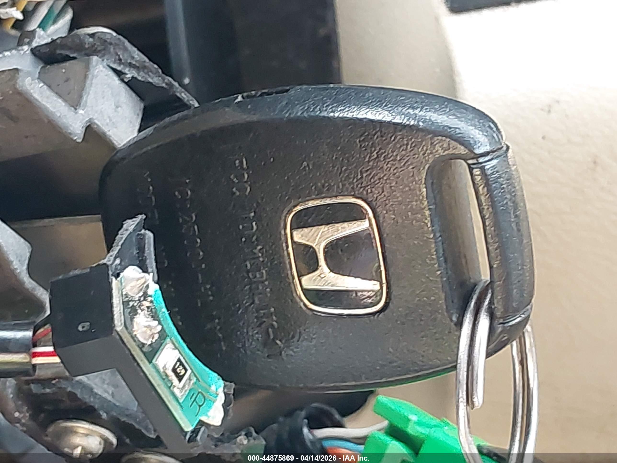 HONDA CR-V image 11