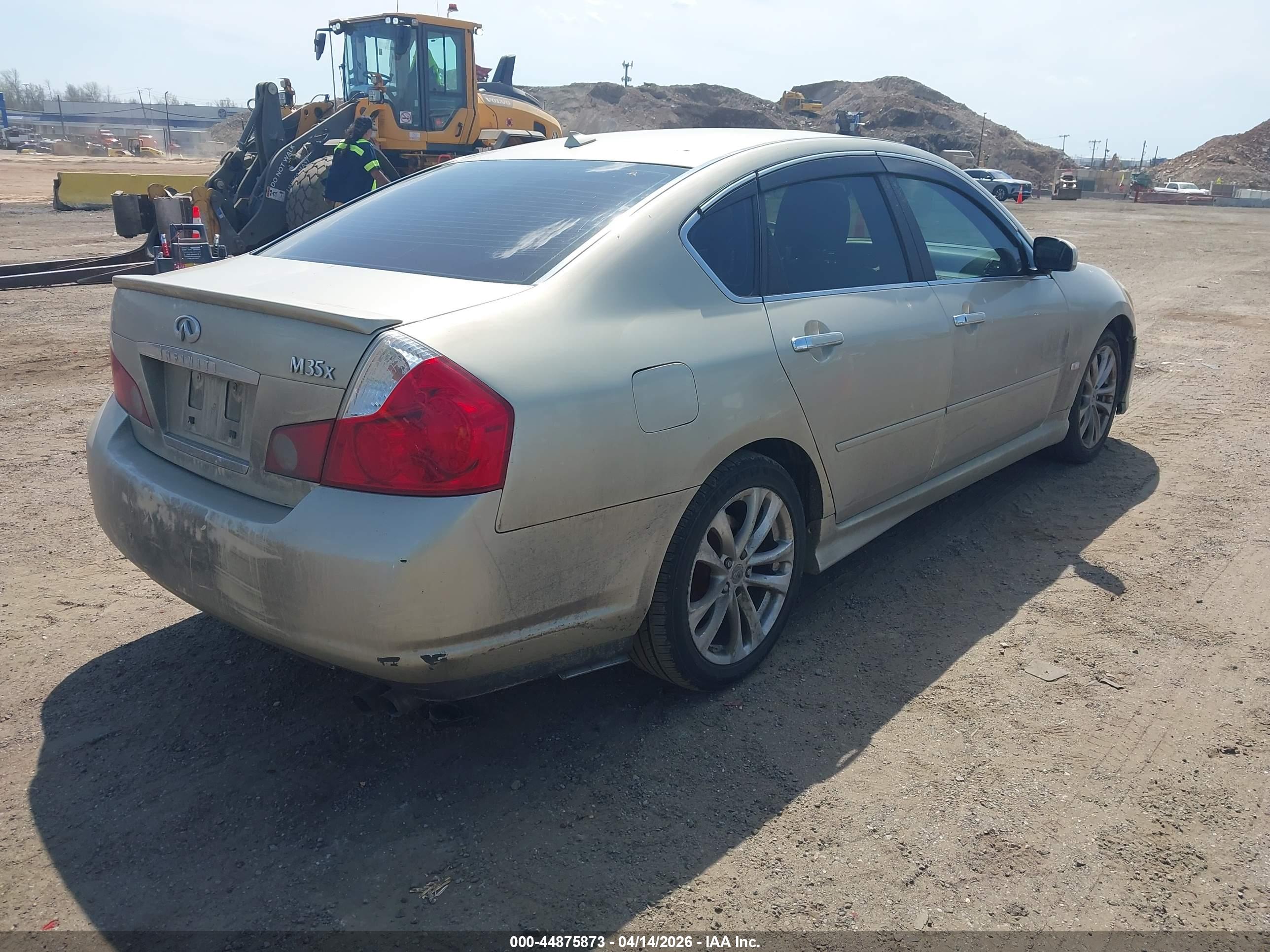 INFINITI M35X image 4
