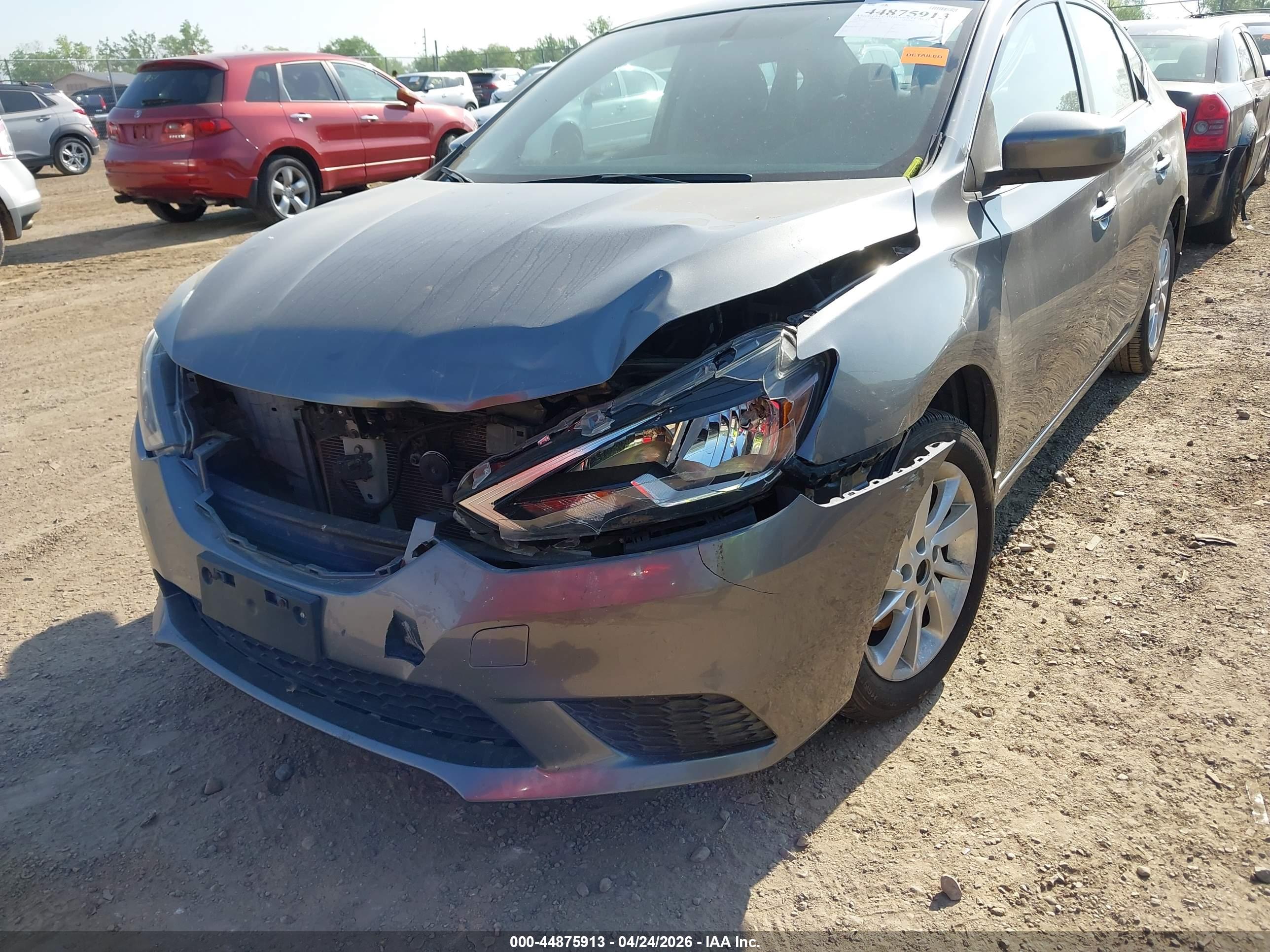 NISSAN SENTRA image 6