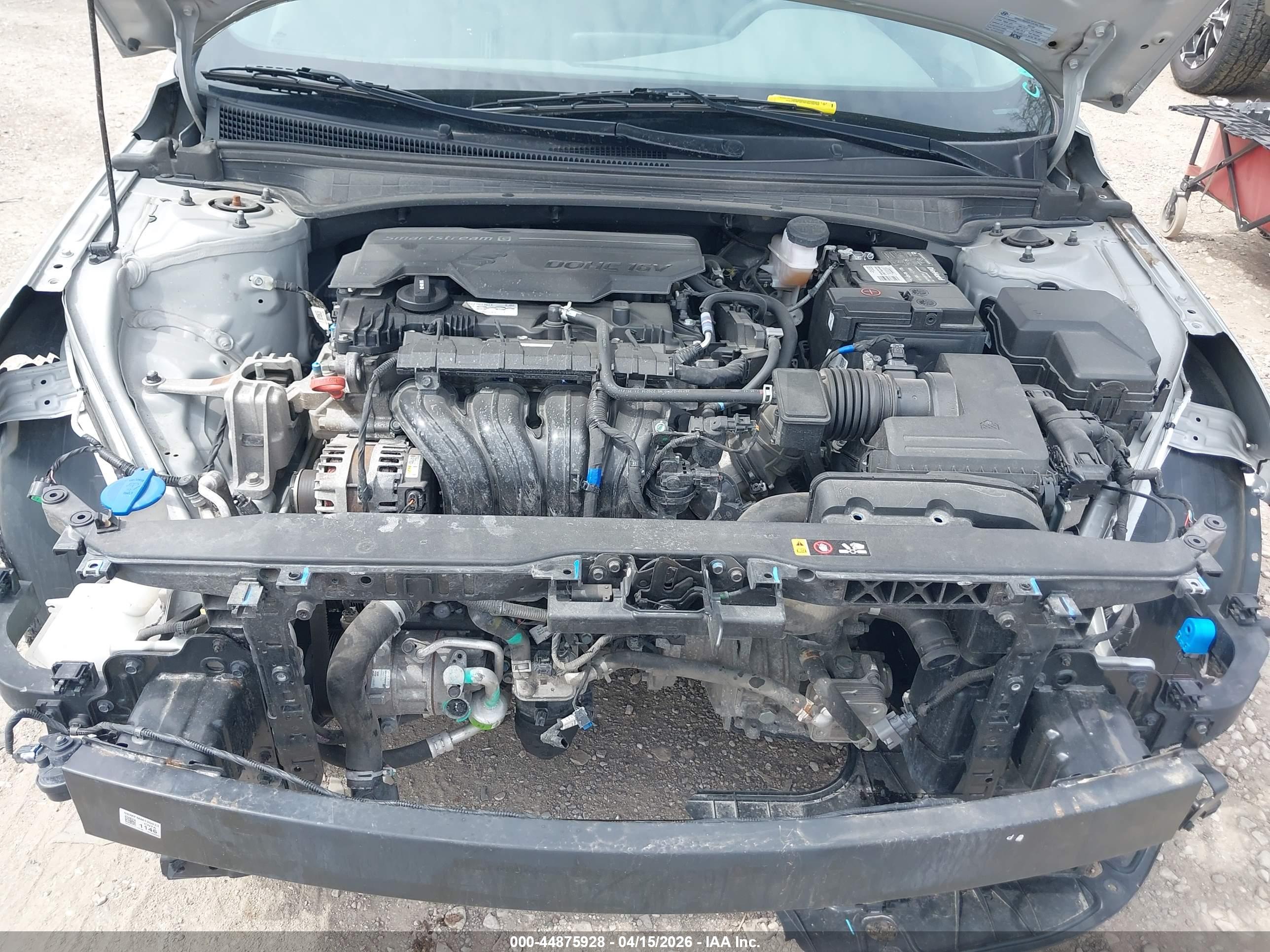 HYUNDAI ELANTRA image 10