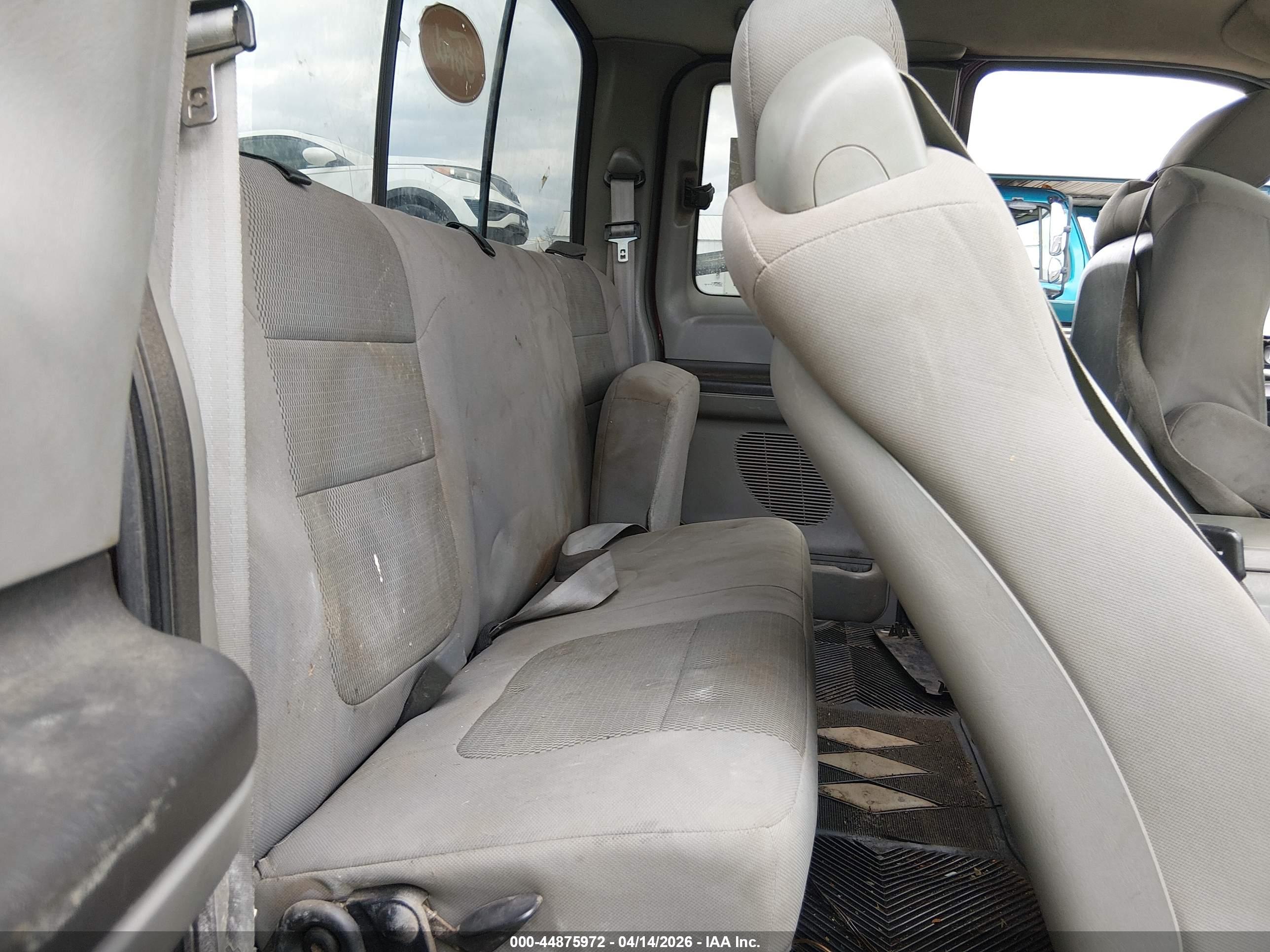 FORD F-250 image 8