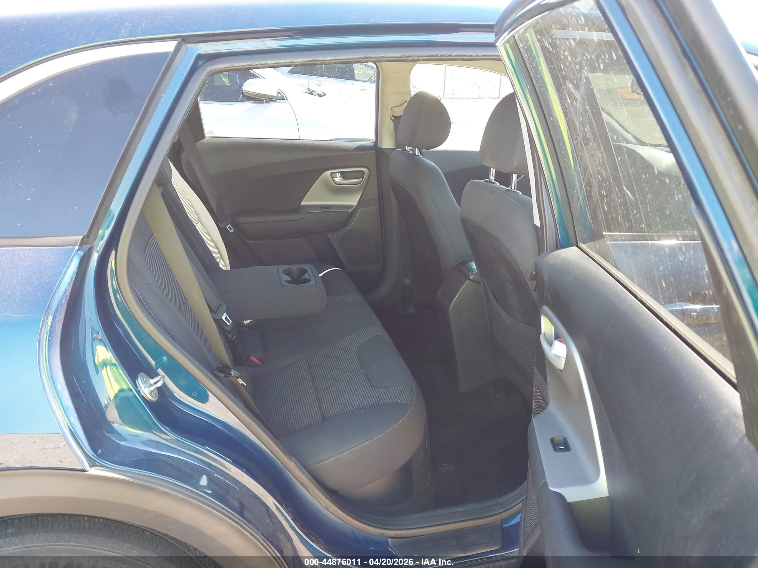 KIA NIRO image 8