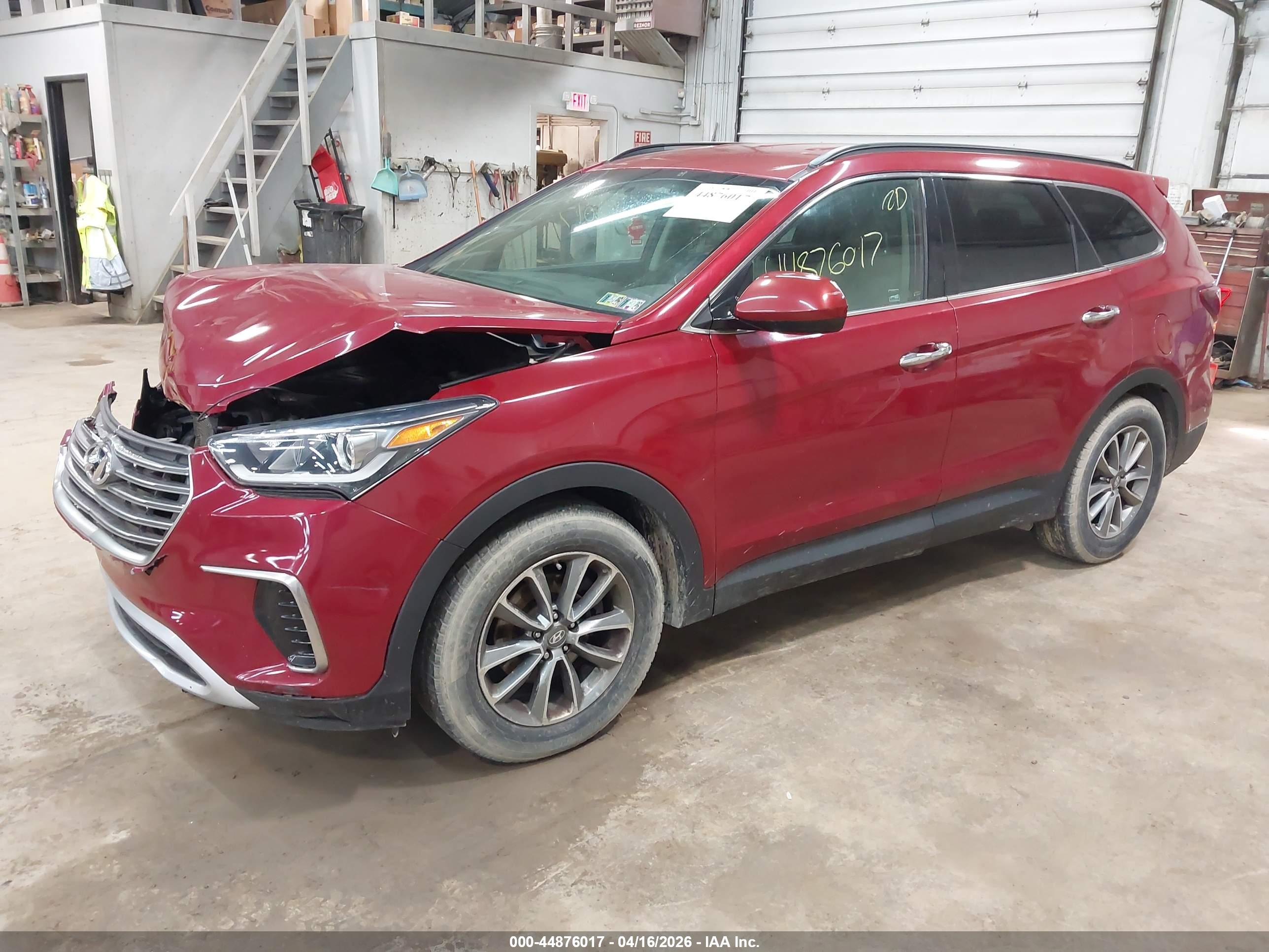 HYUNDAI SANTA image 2