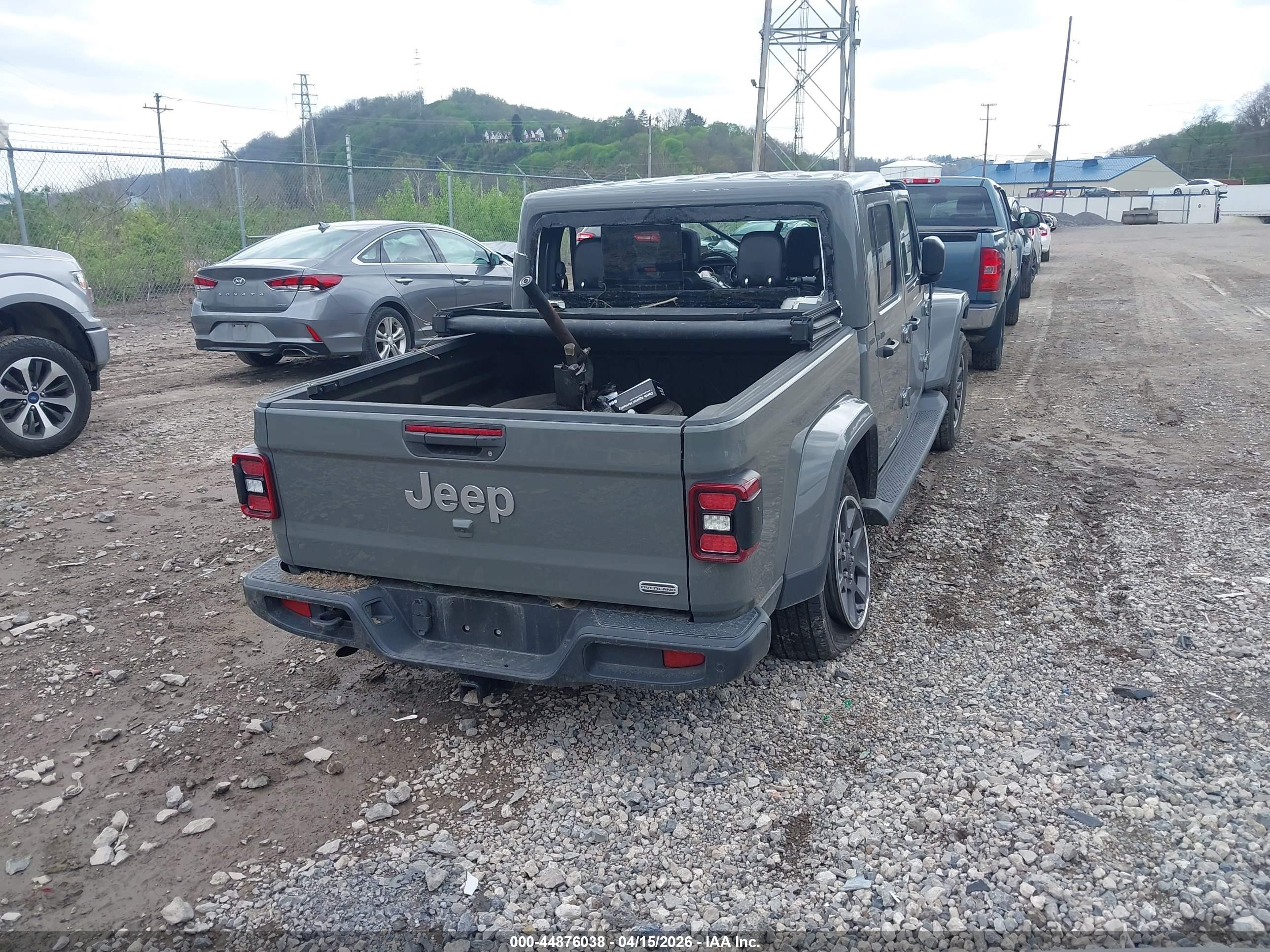JEEP GLADIATOR image 4