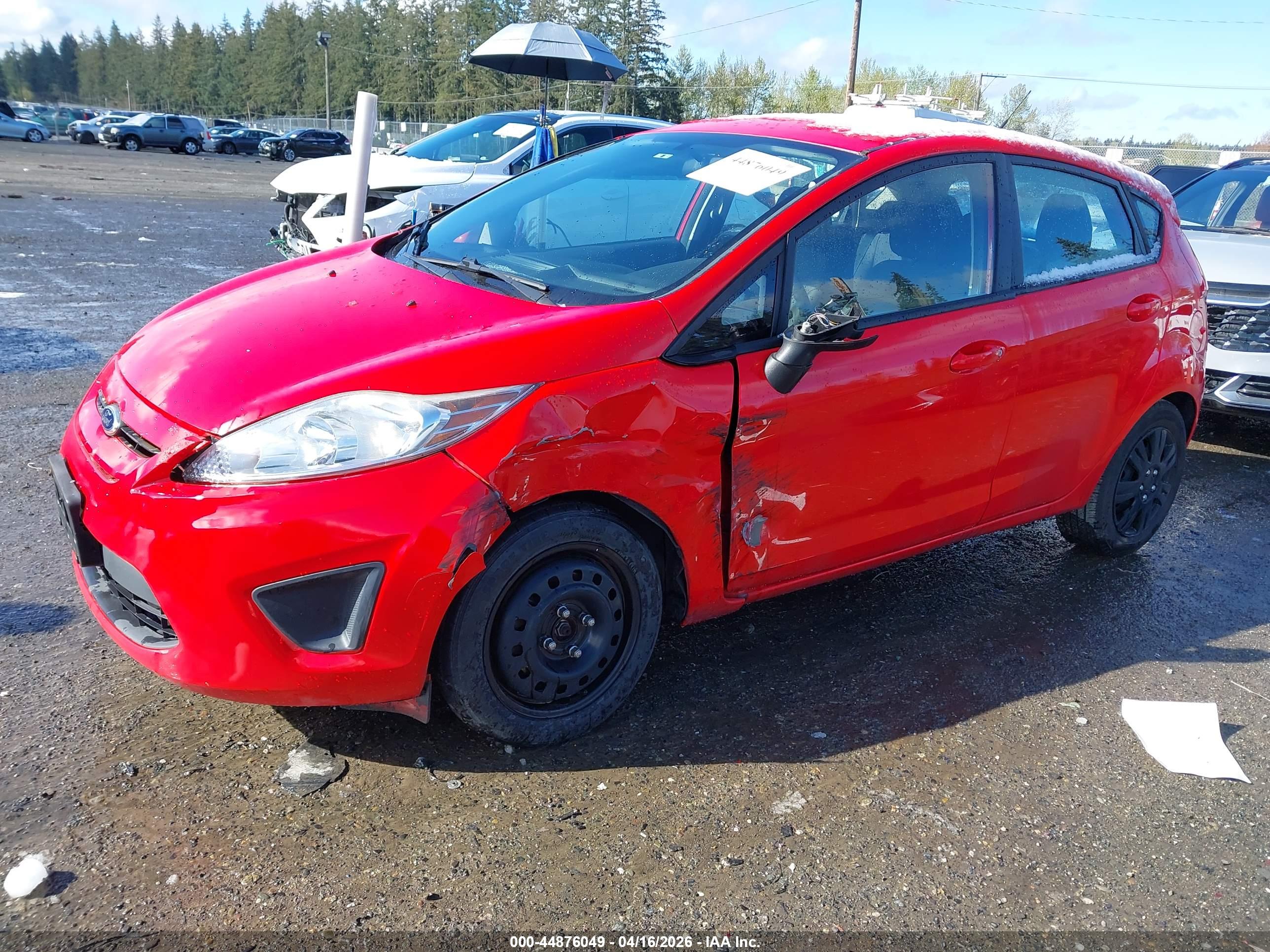 FORD FIESTA image 2