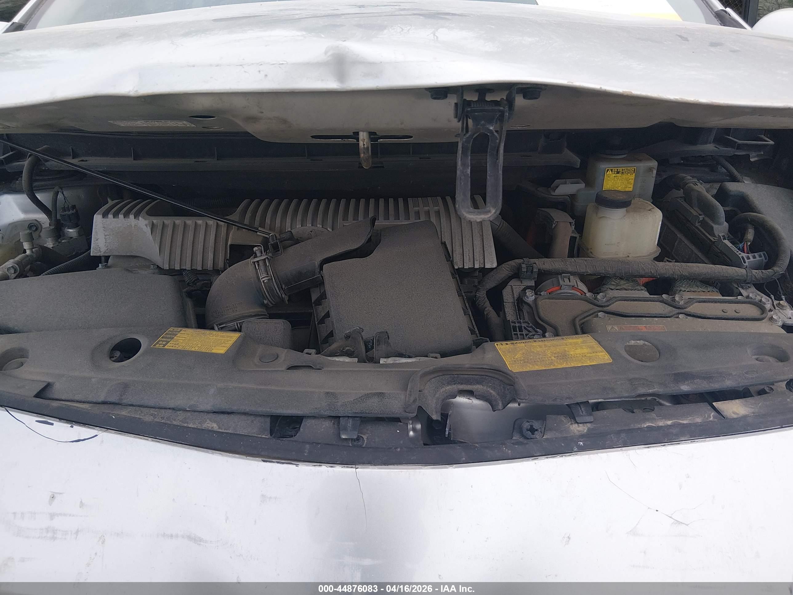 TOYOTA PRIUS image 10
