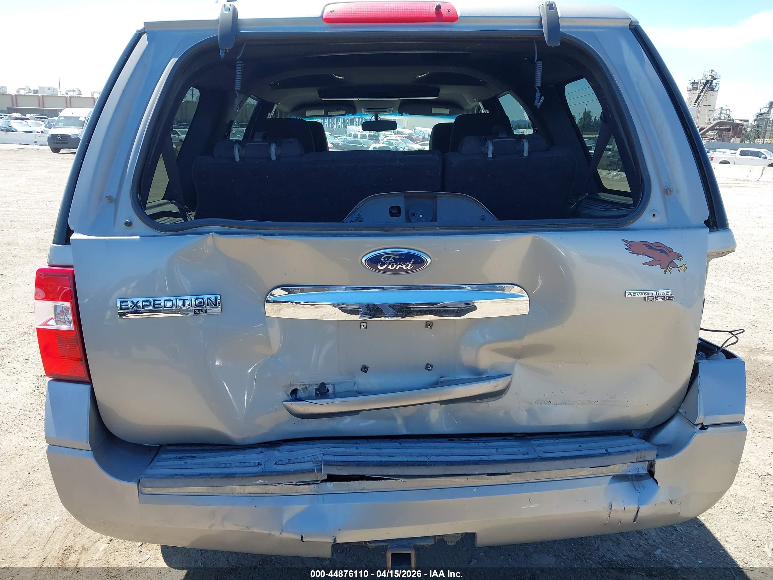 FORD EXPEDITION image 6