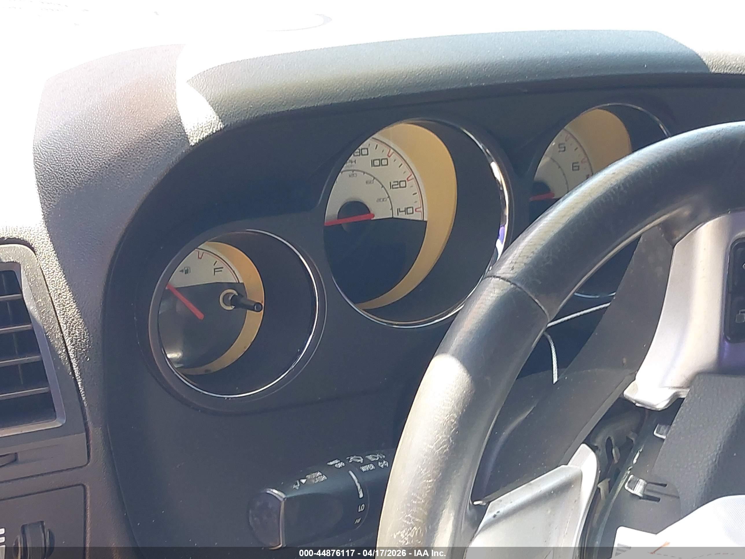 DODGE CHALLENGER image 7