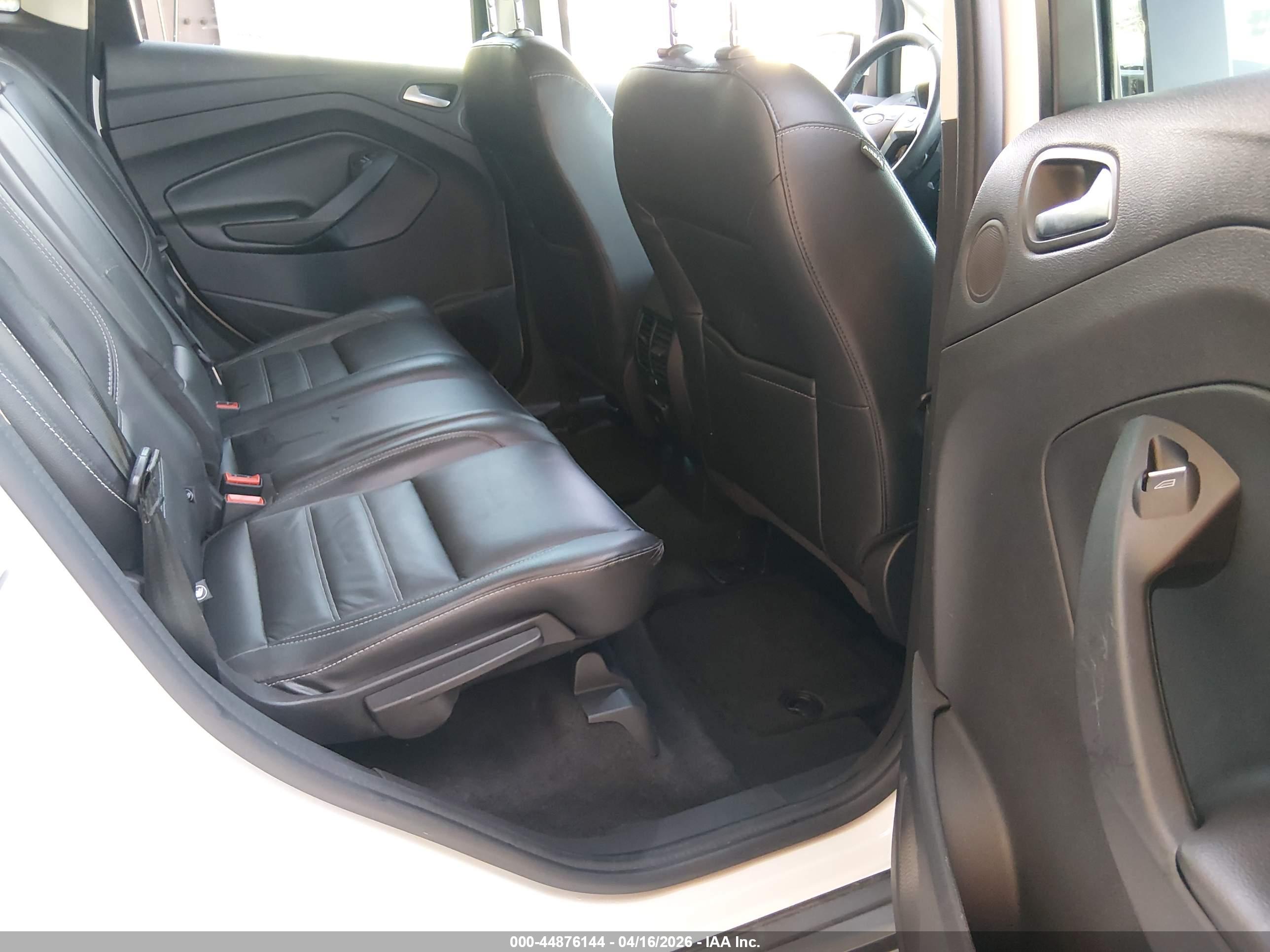 FORD C-MAX image 8