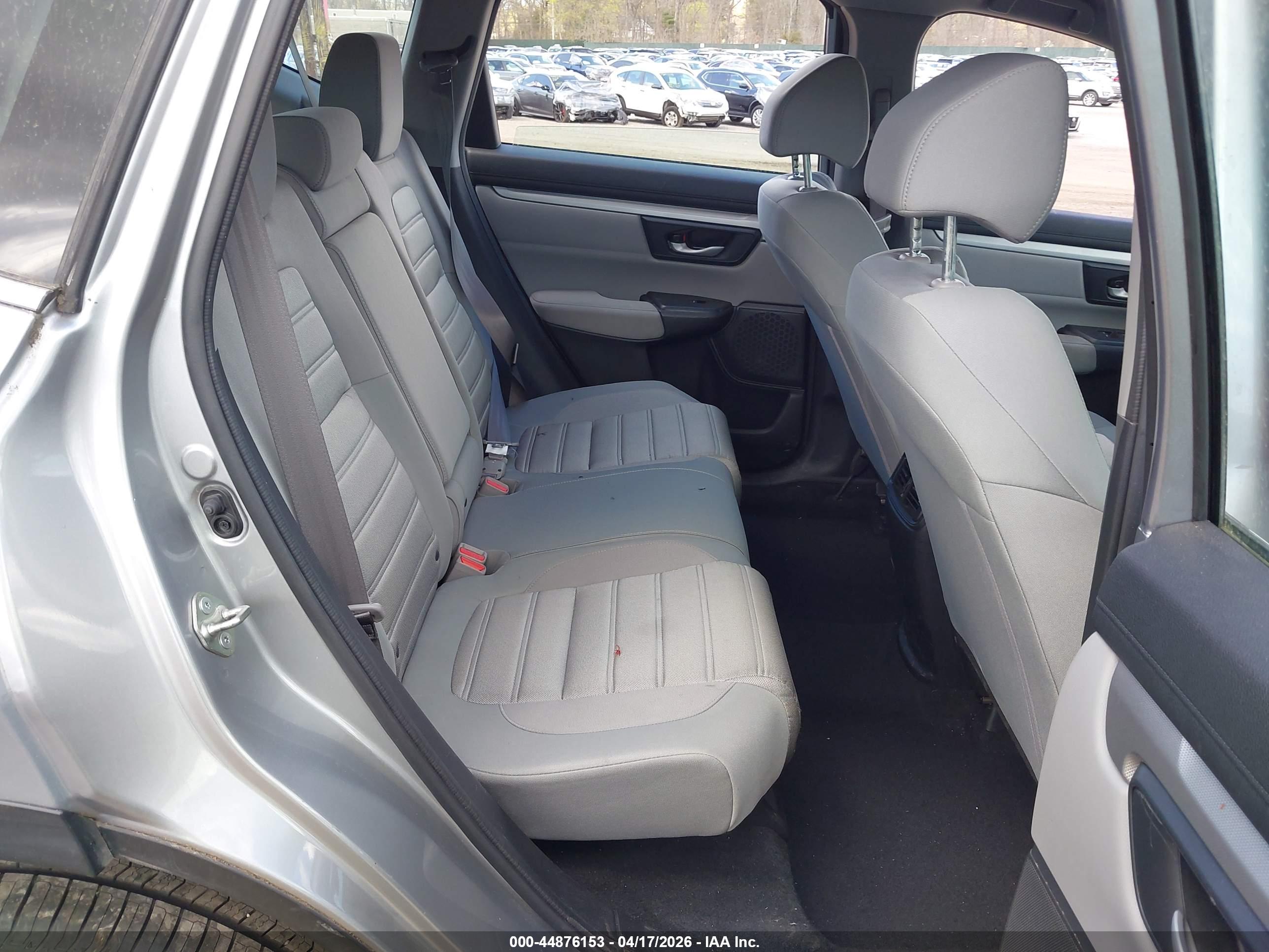 HONDA CR-V image 8