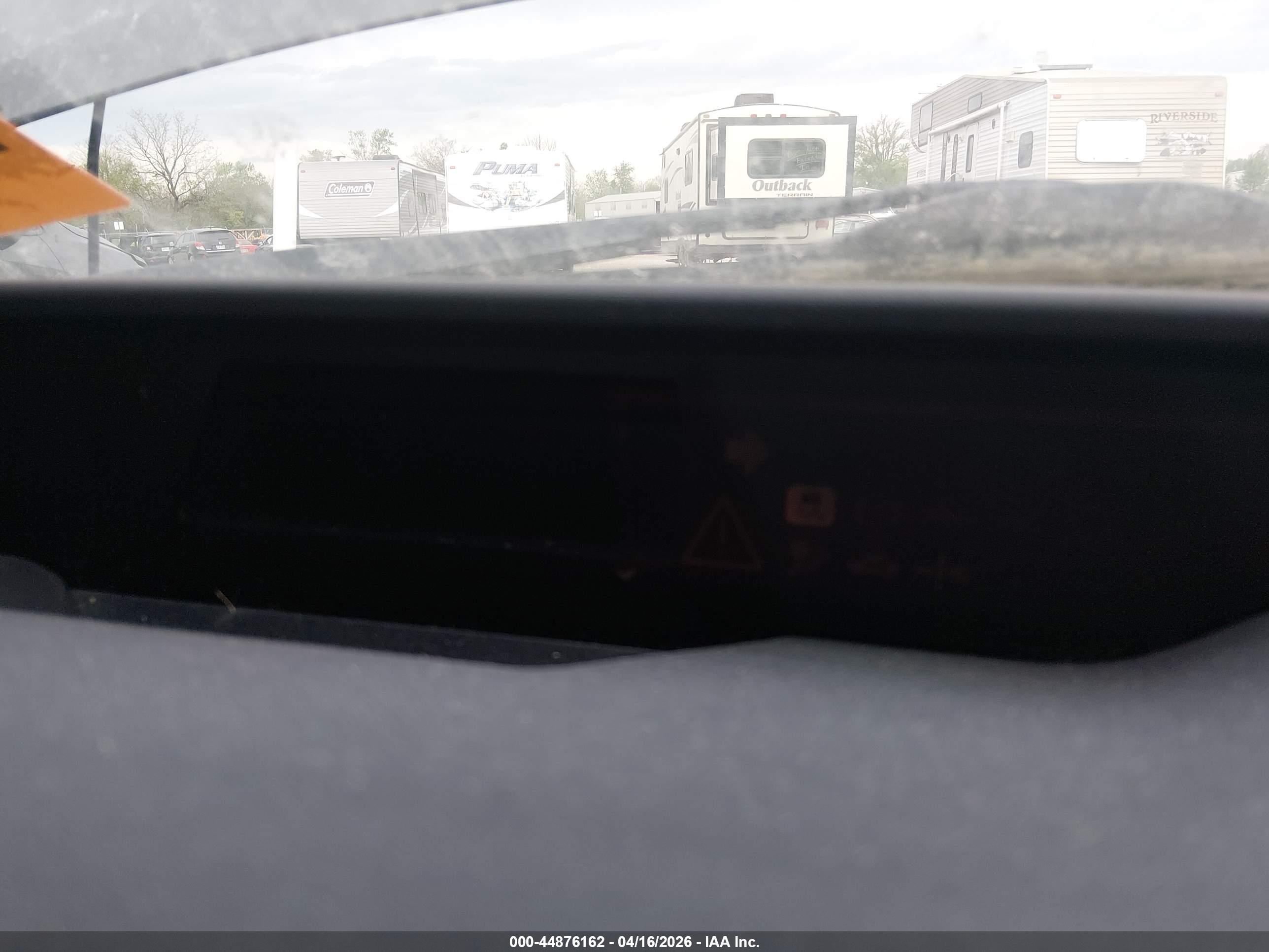 TOYOTA PRIUS image 7