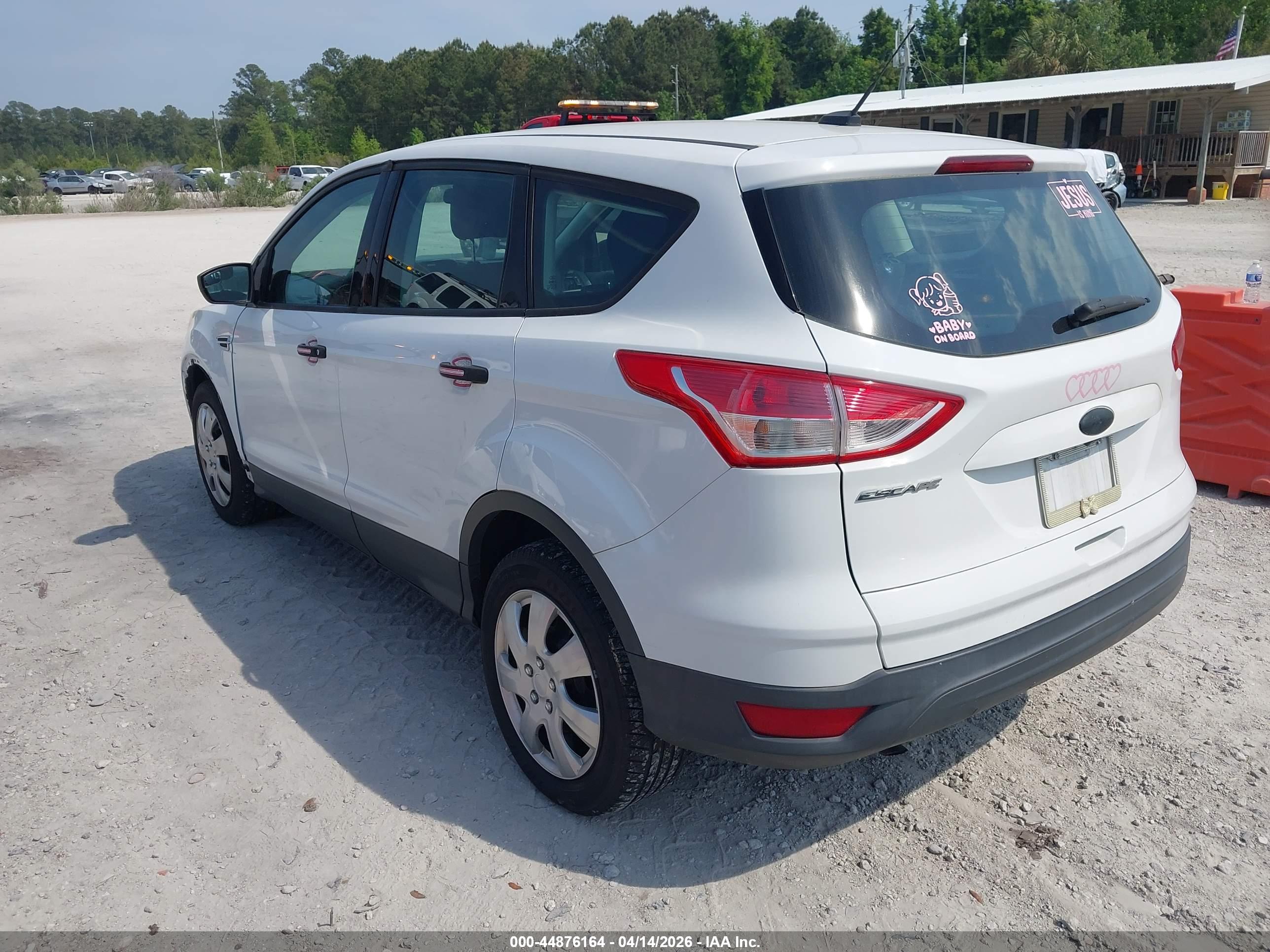 FORD ESCAPE image 3