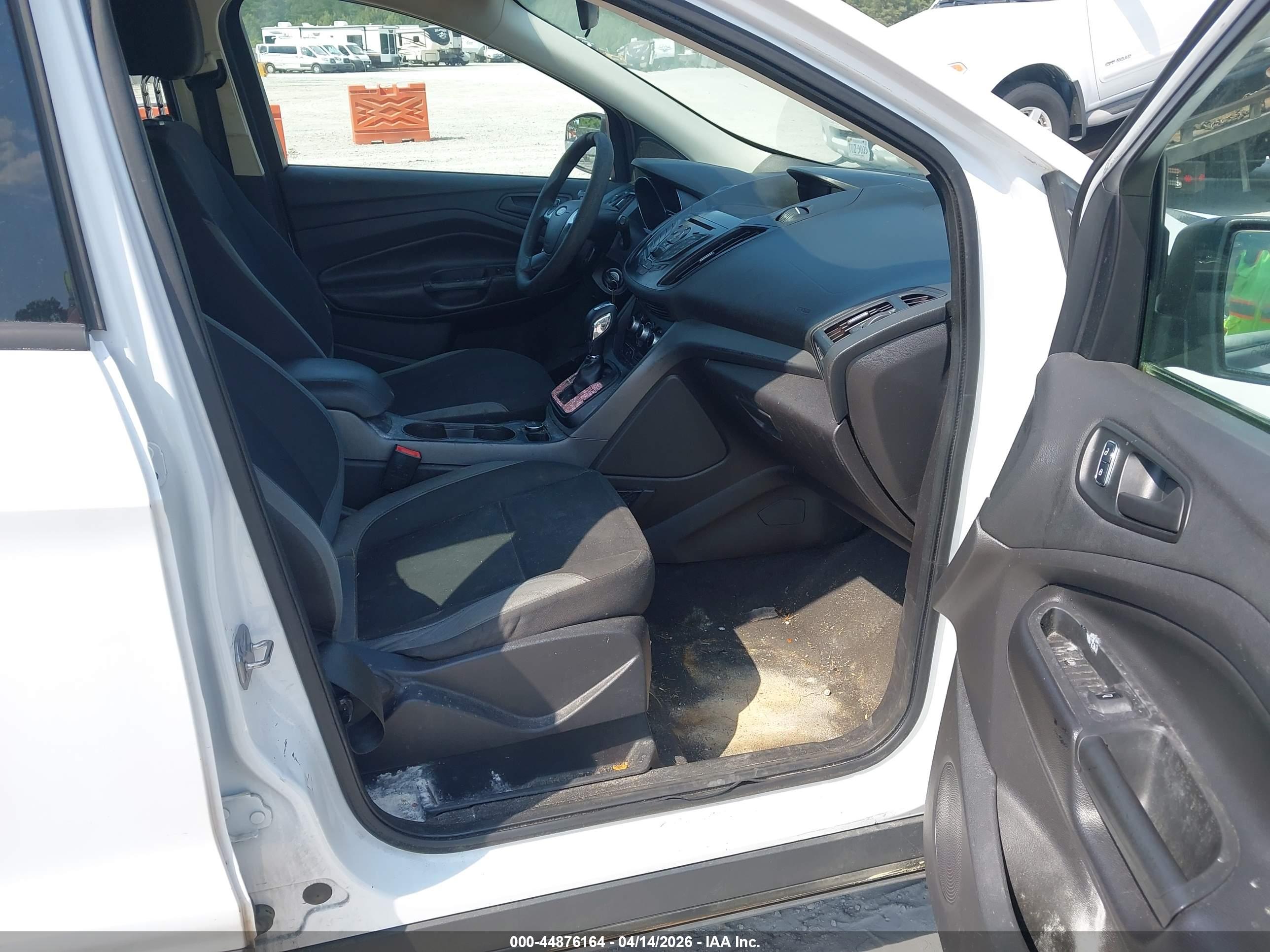 FORD ESCAPE image 5