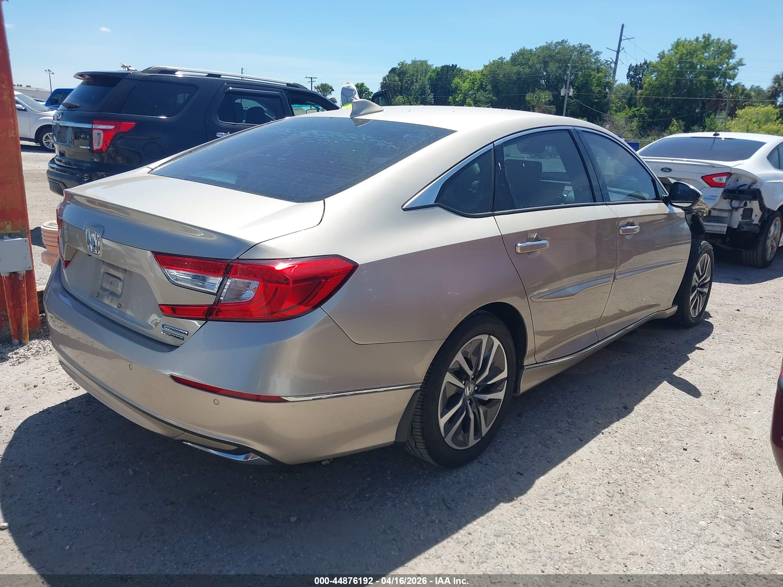HONDA ACCORD image 4
