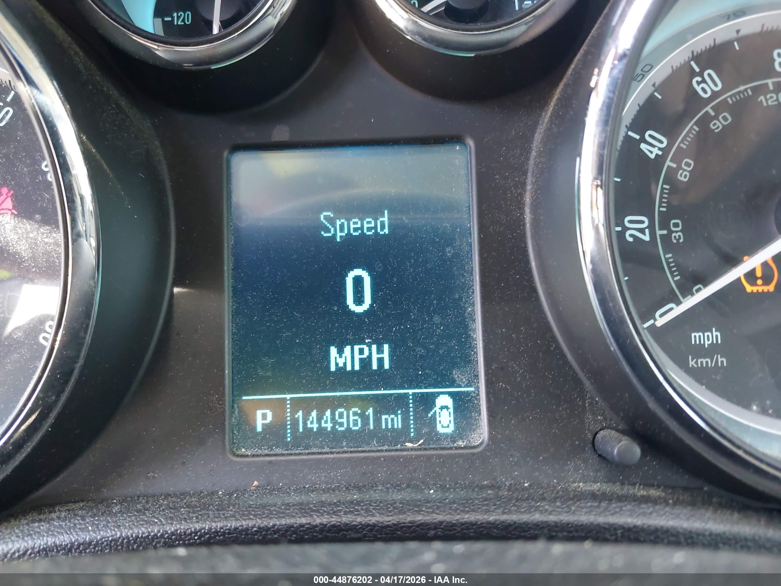 BUICK VERANO image 7