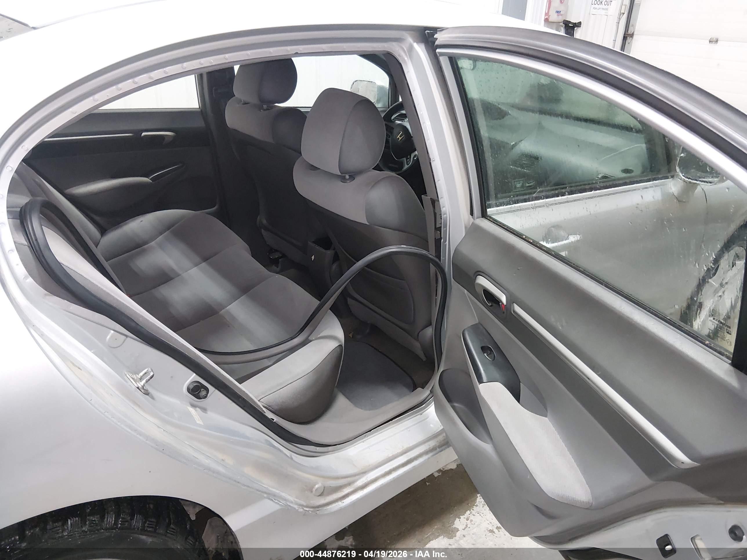 HONDA CIVIC image 8
