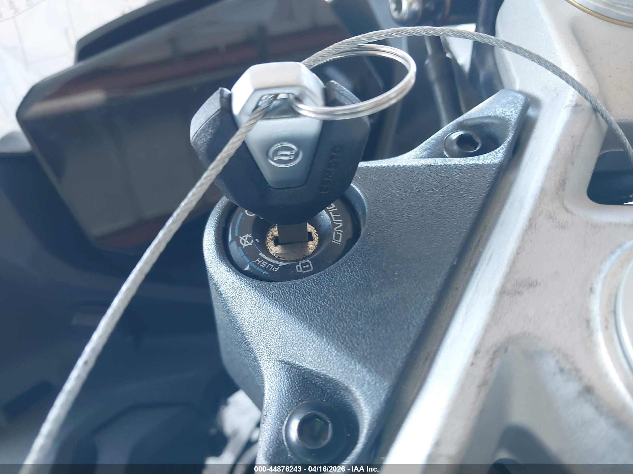 CF MOTO image 11