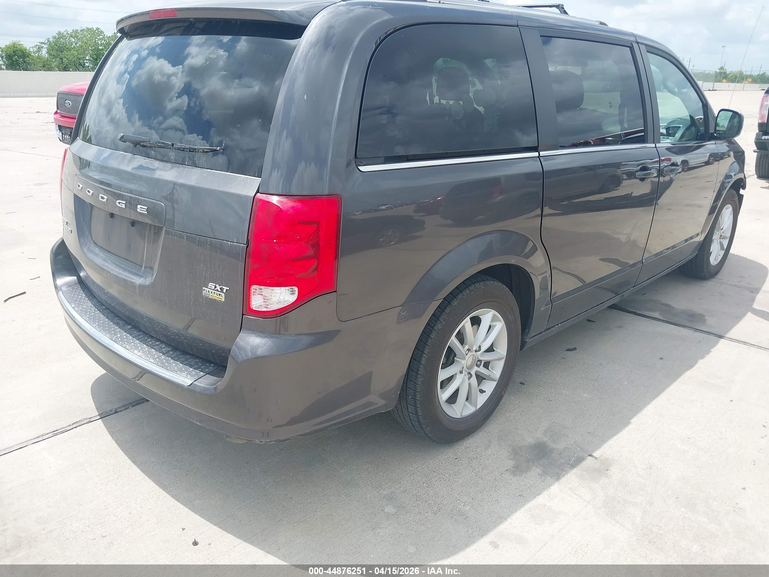 DODGE GRAND image 4