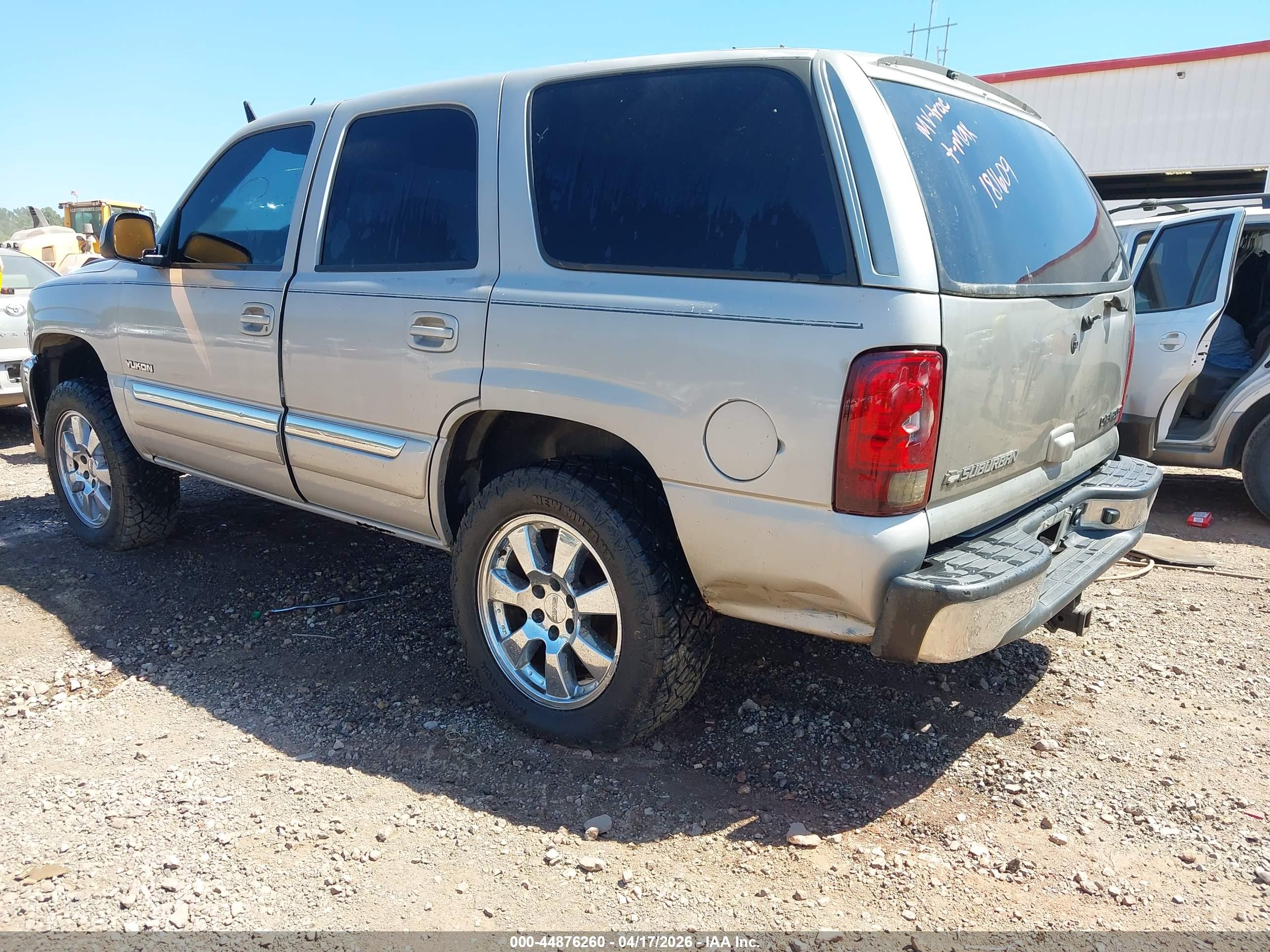 GMC YUKON image 3