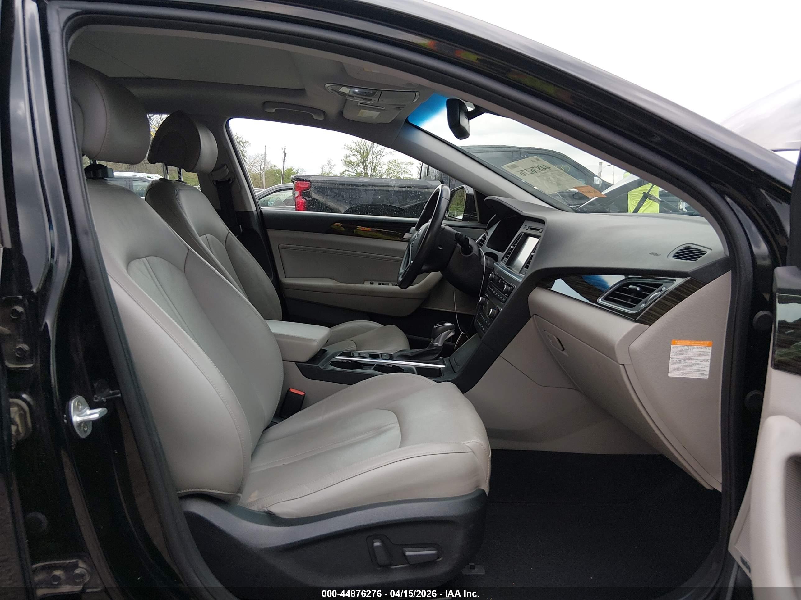 HYUNDAI SONATA image 5