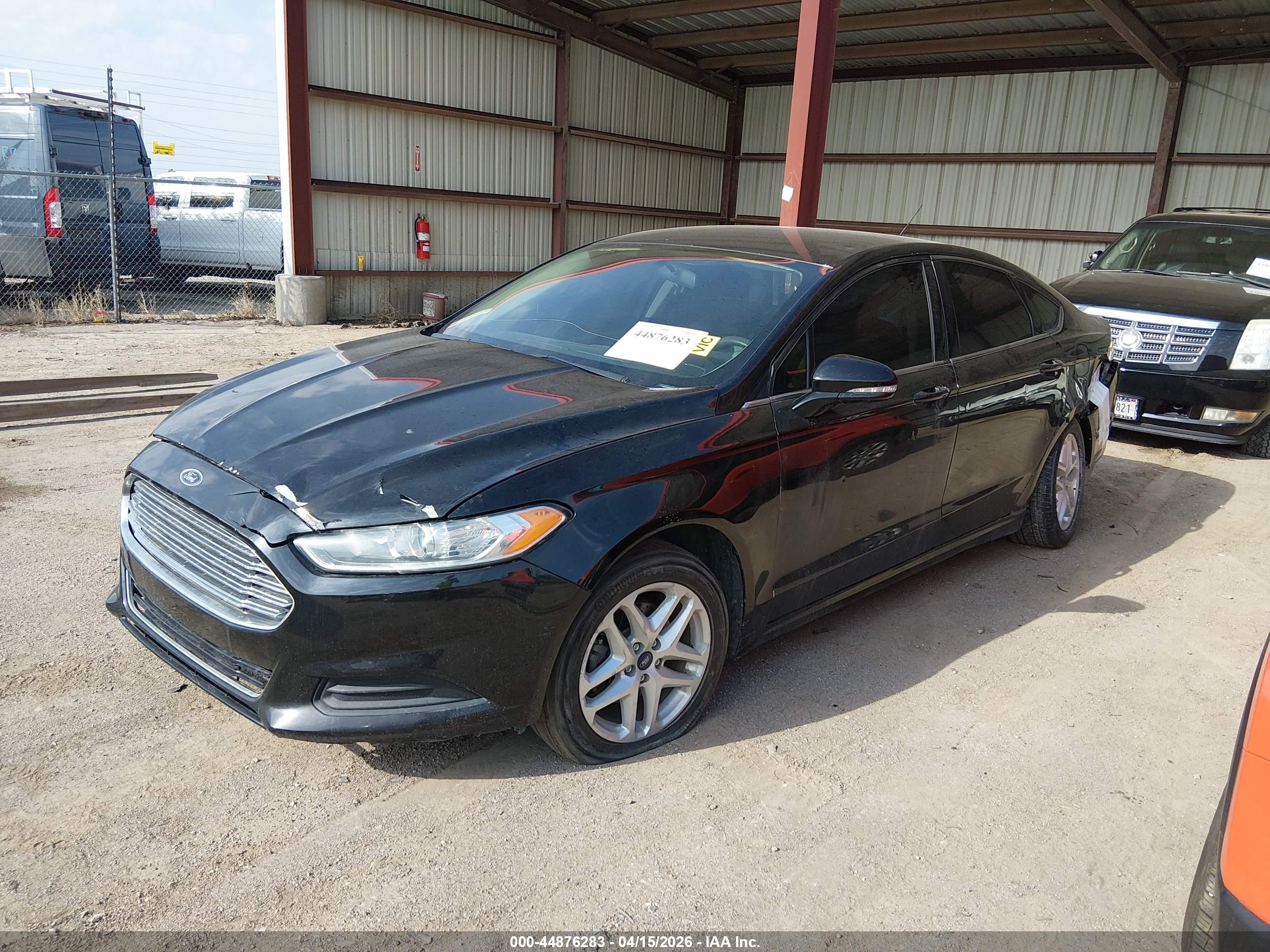 FORD FUSION image 2