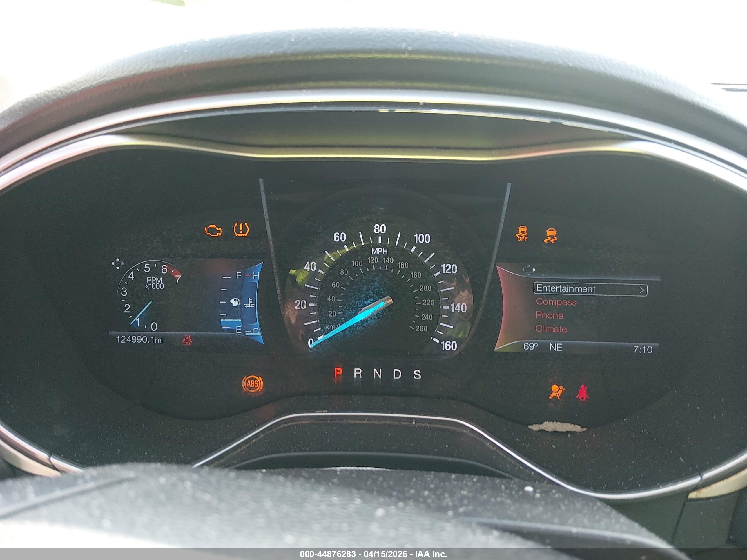 FORD FUSION image 7