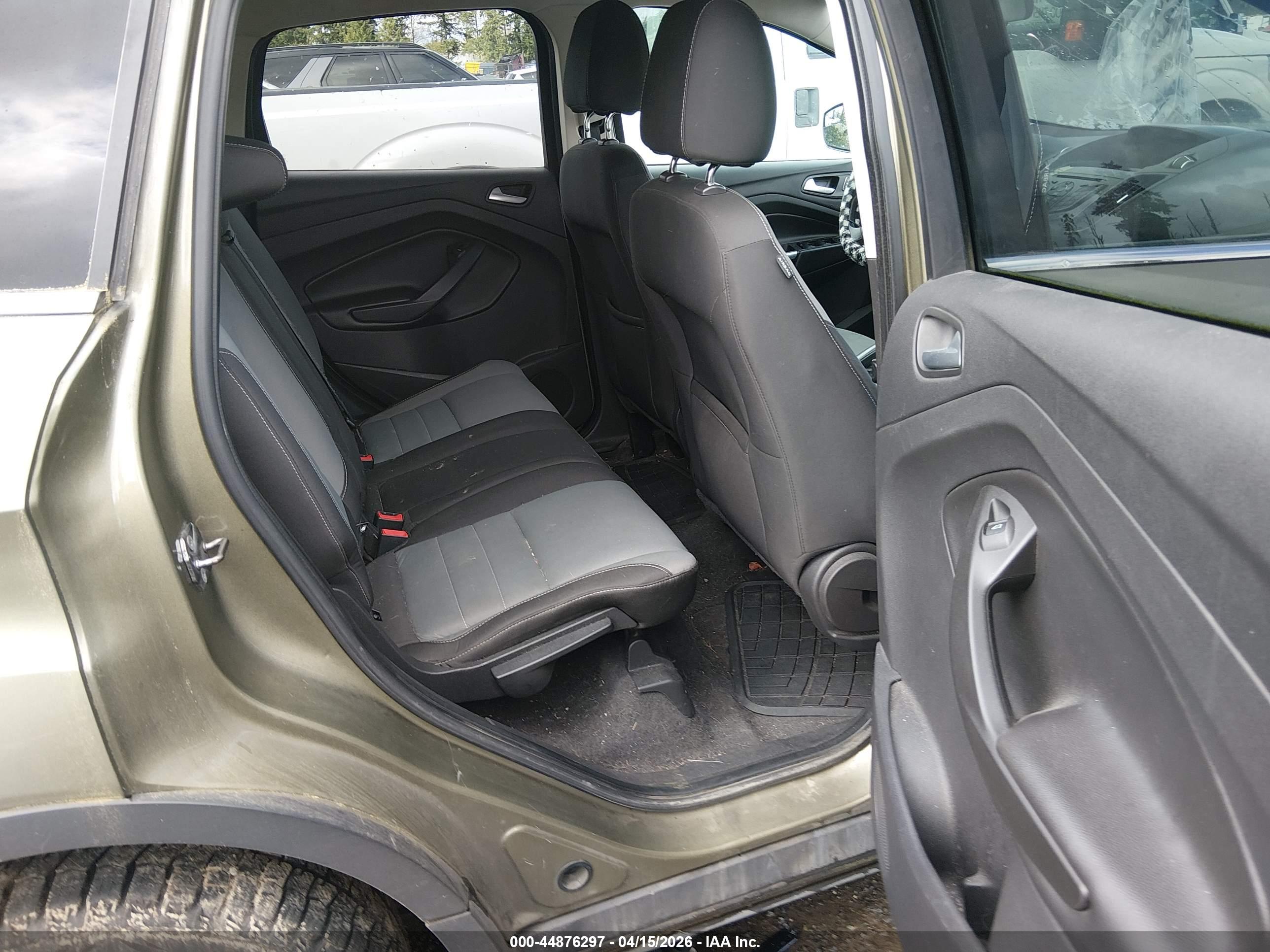 FORD ESCAPE image 8