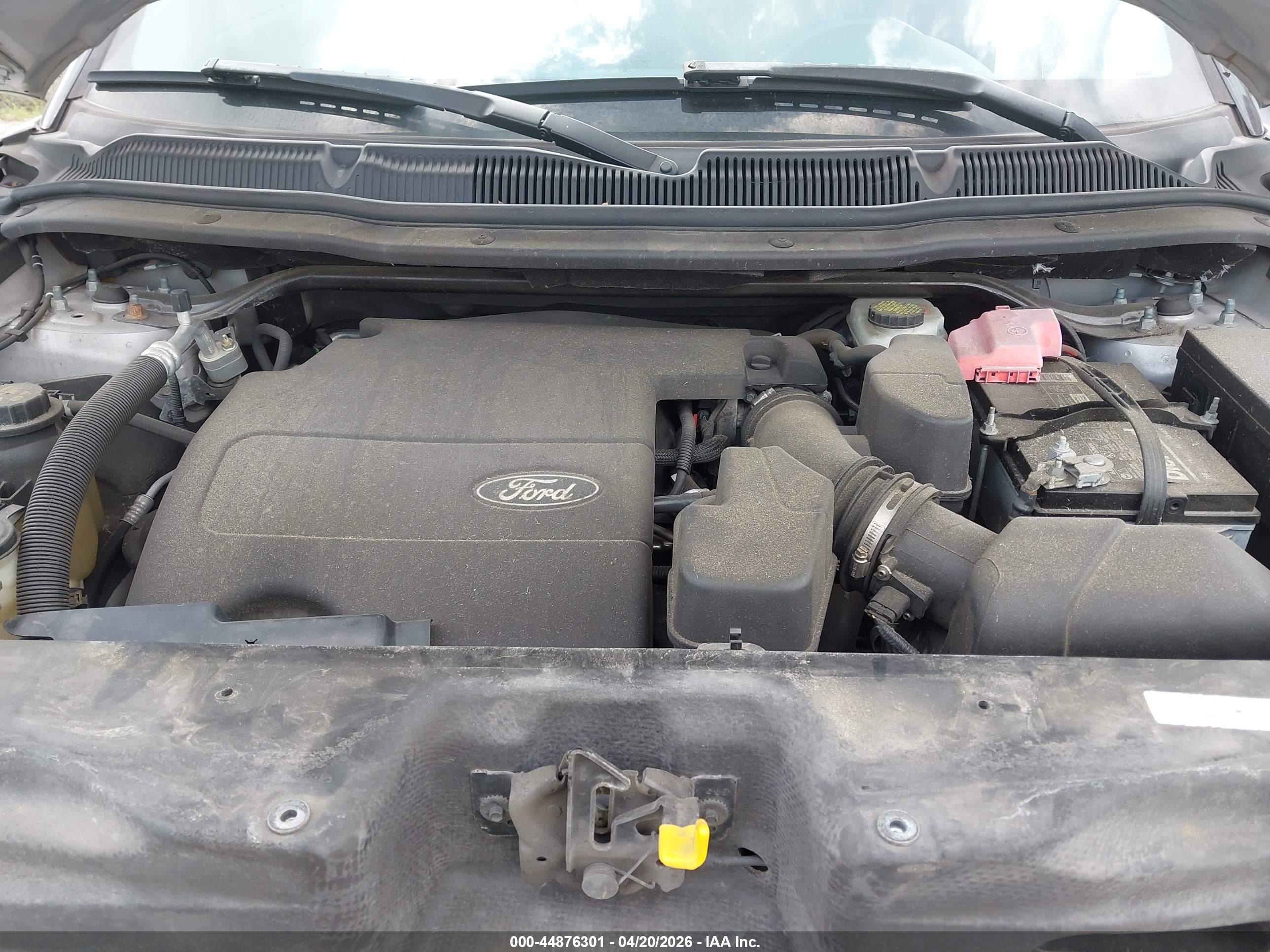 FORD EXPLORER image 10