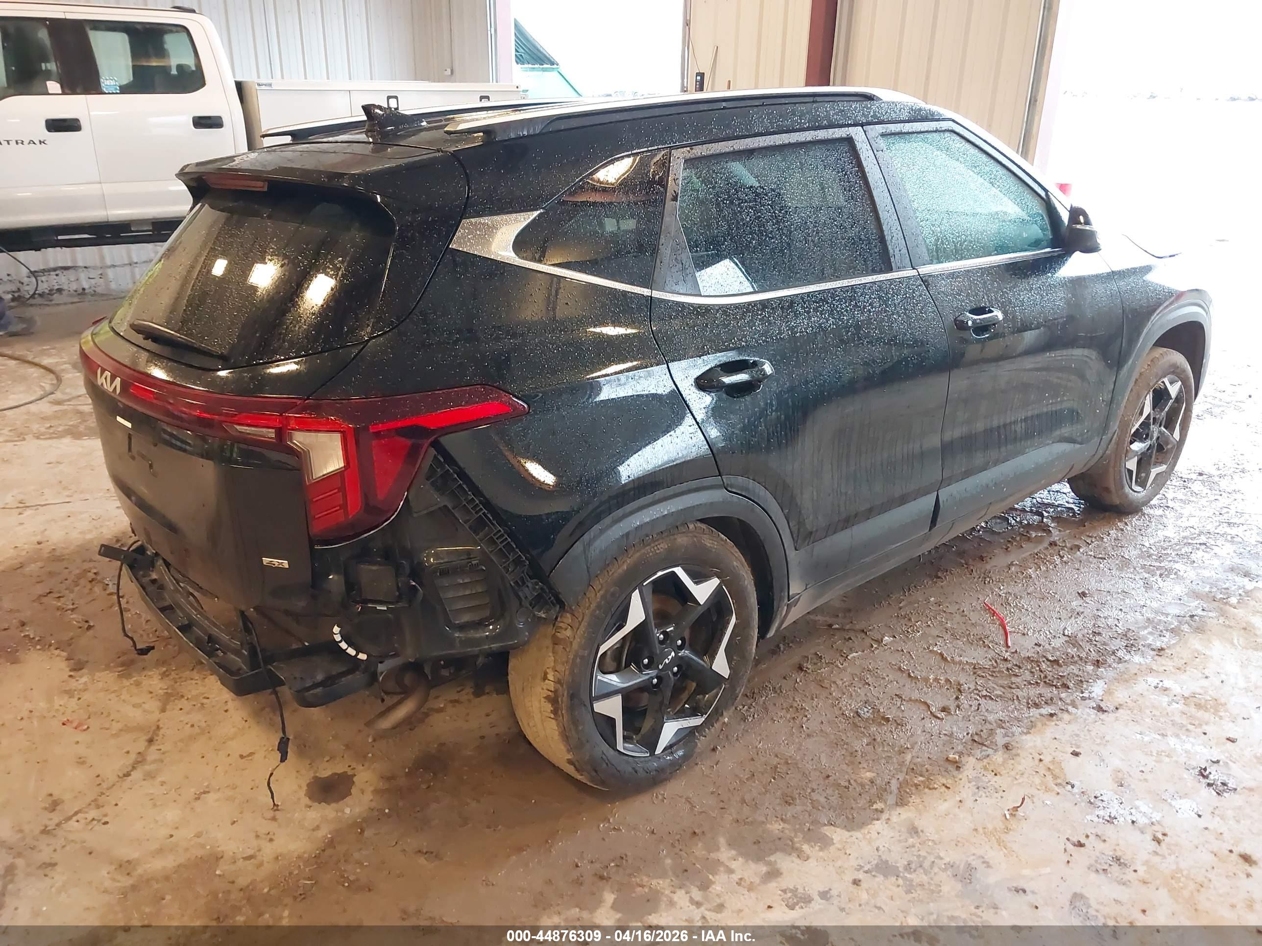 KIA SELTOS image 4