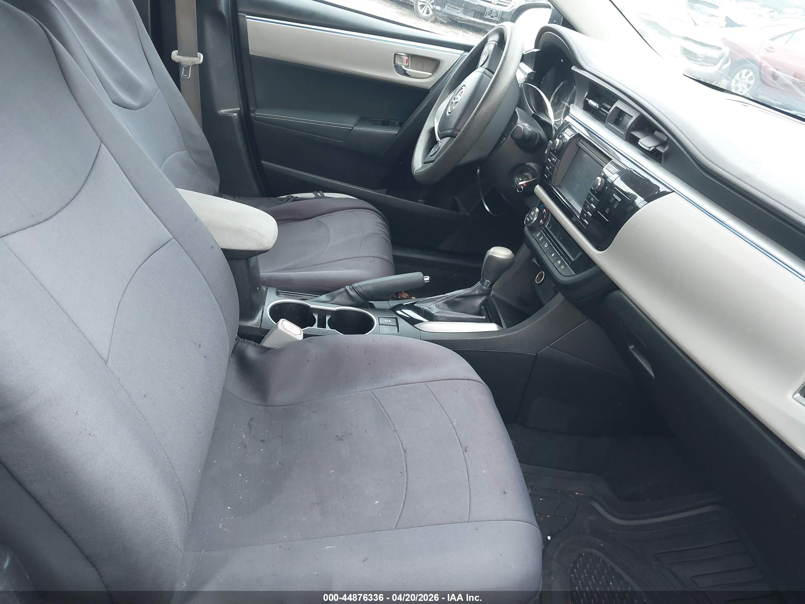 TOYOTA COROLLA image 5
