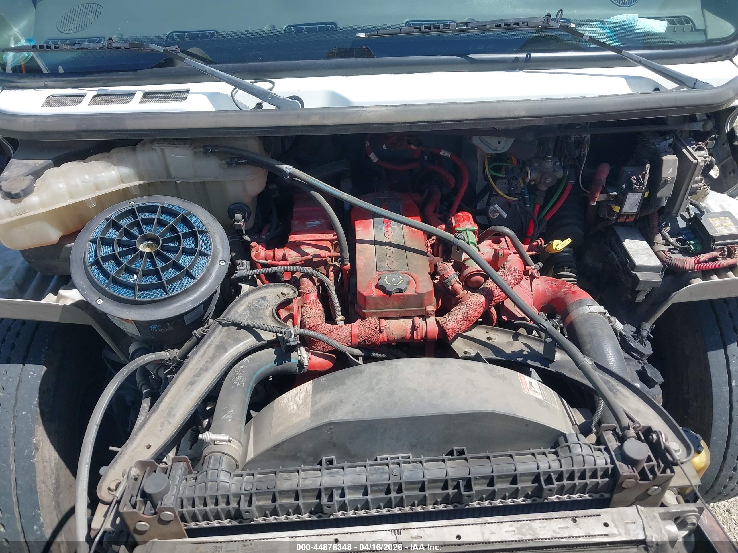 FREIGHTLINER M2 image 10