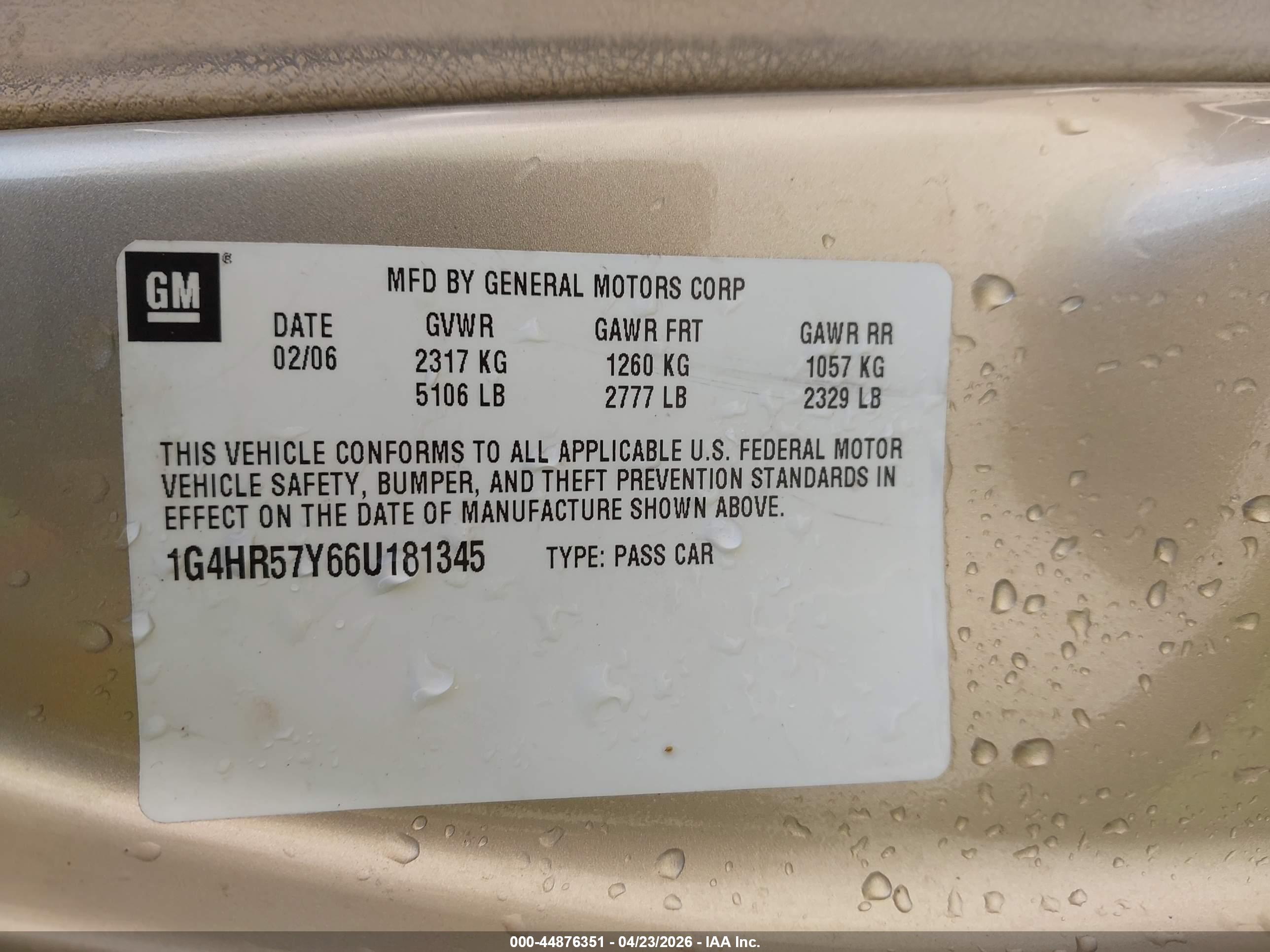 BUICK LUCERNE image 9