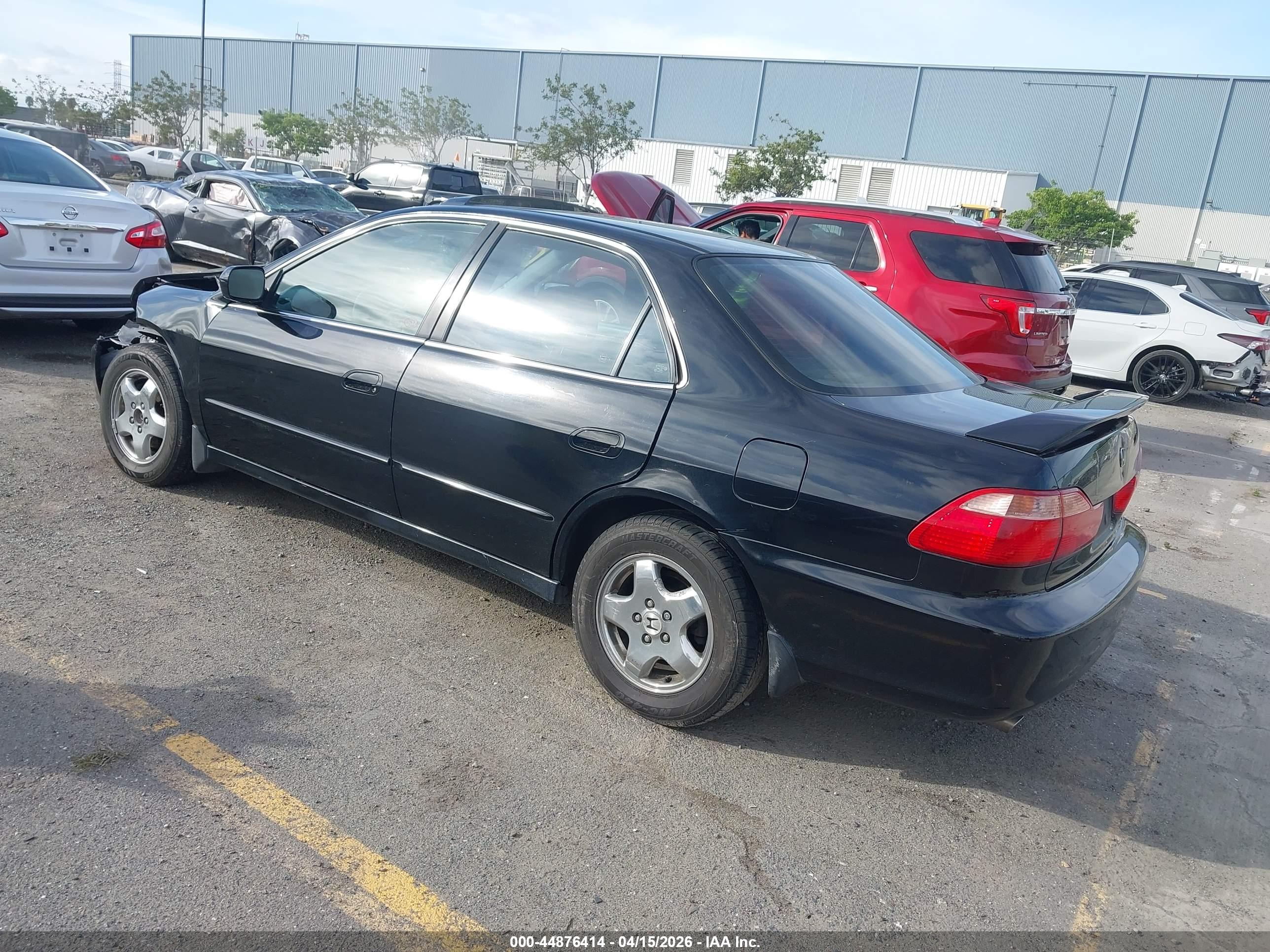HONDA ACCORD image 3