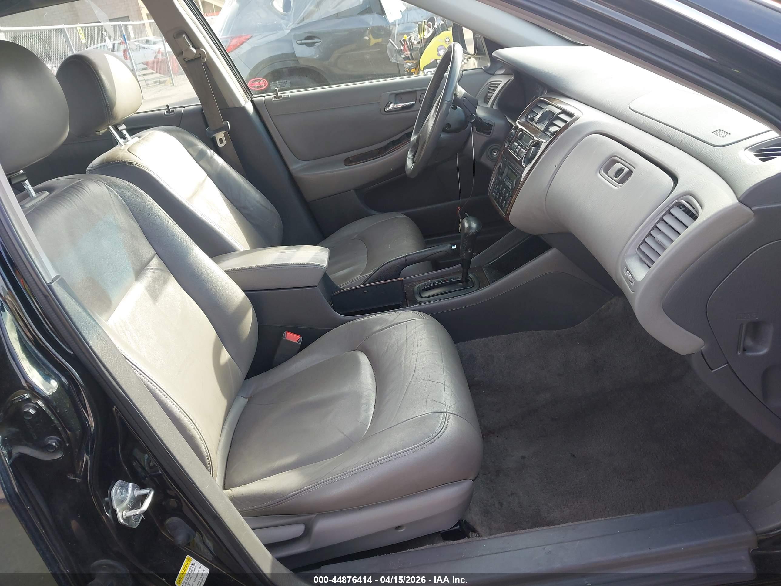 HONDA ACCORD image 5
