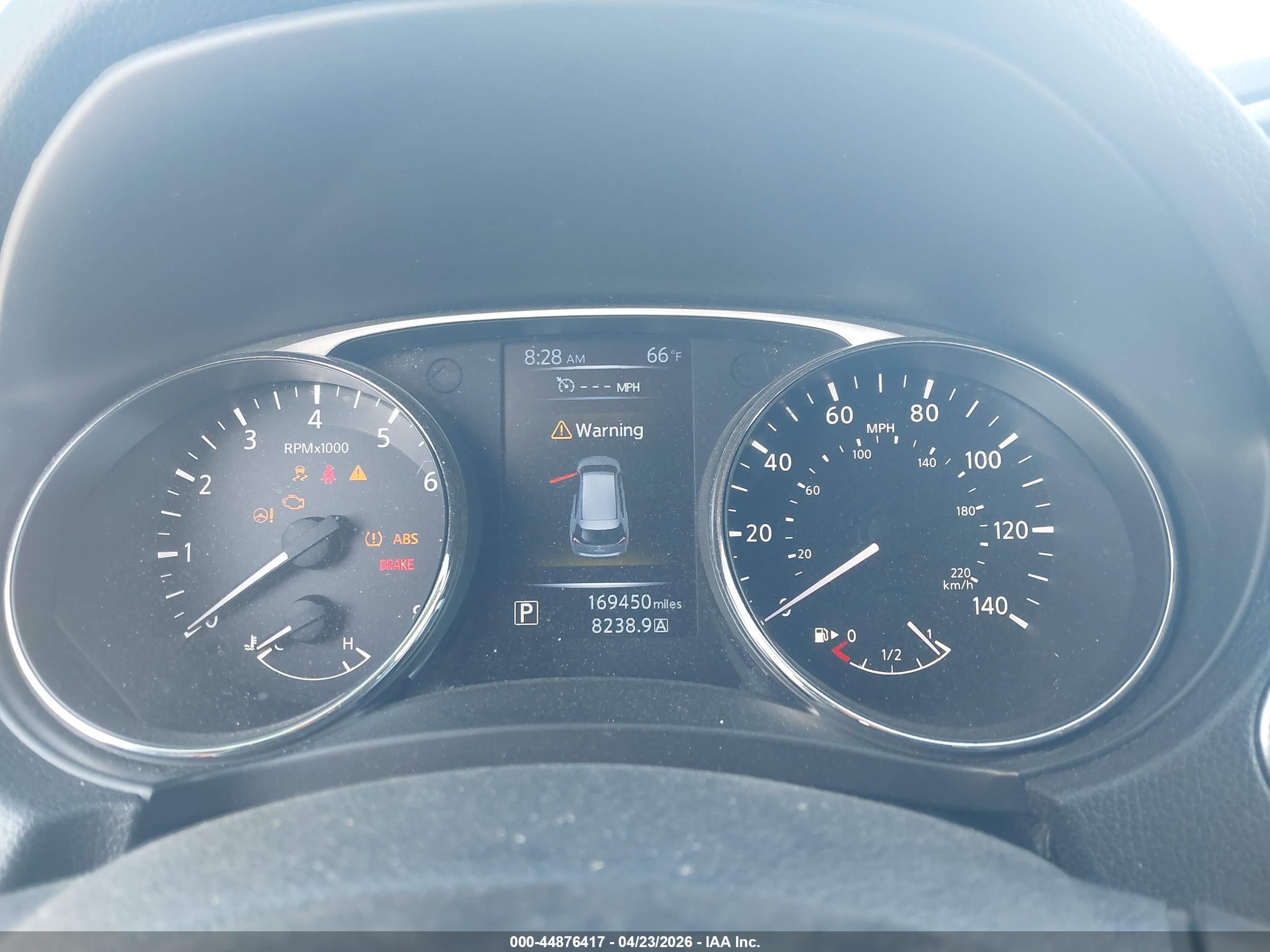 NISSAN ROGUE image 7