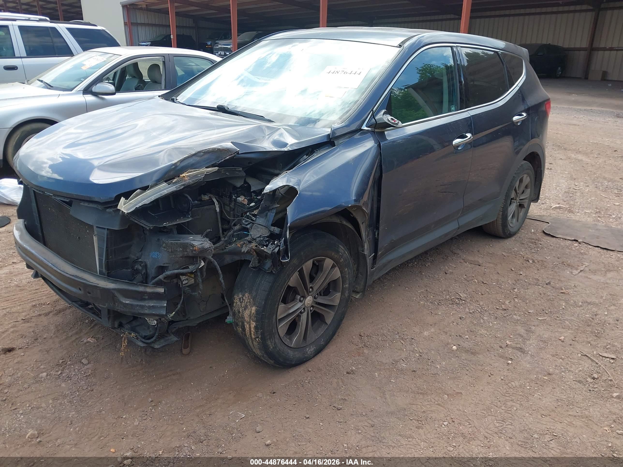 HYUNDAI SANTA image 2