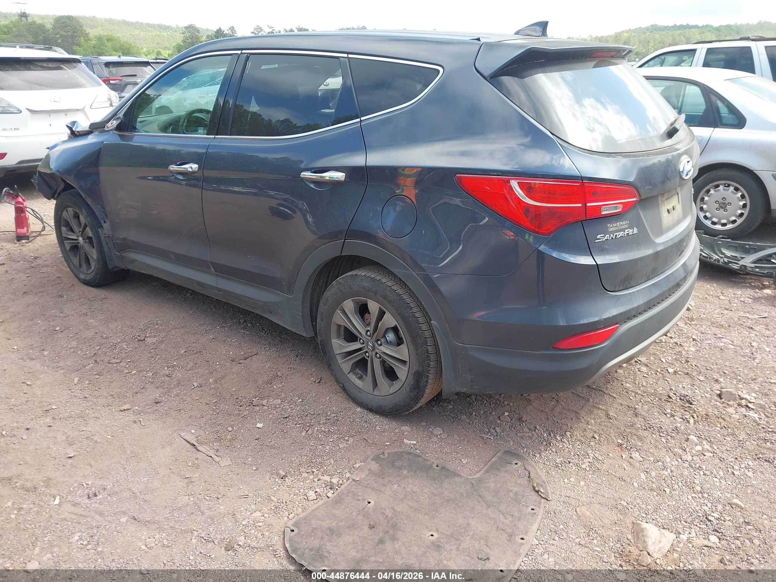 HYUNDAI SANTA image 3