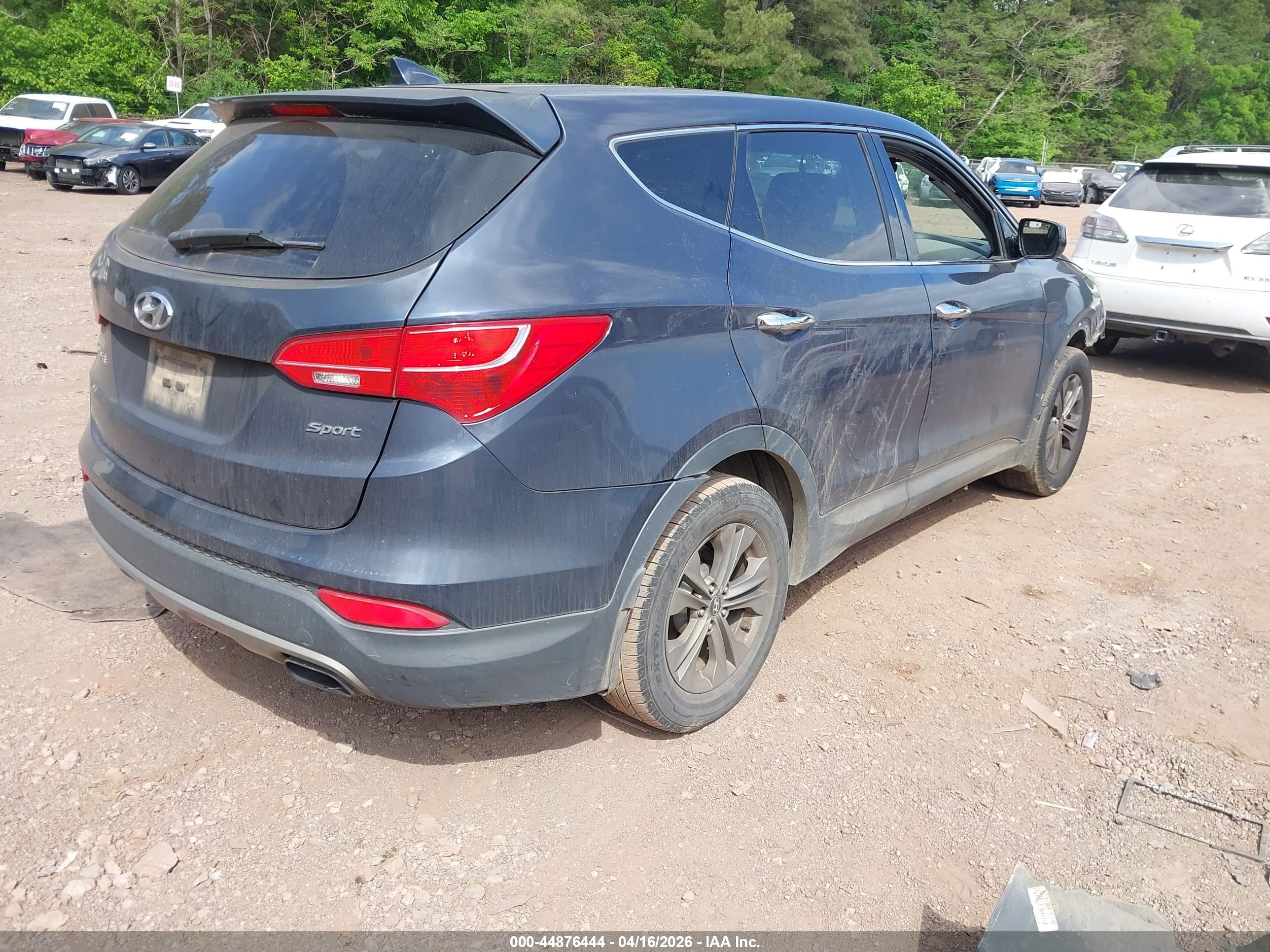 HYUNDAI SANTA image 4