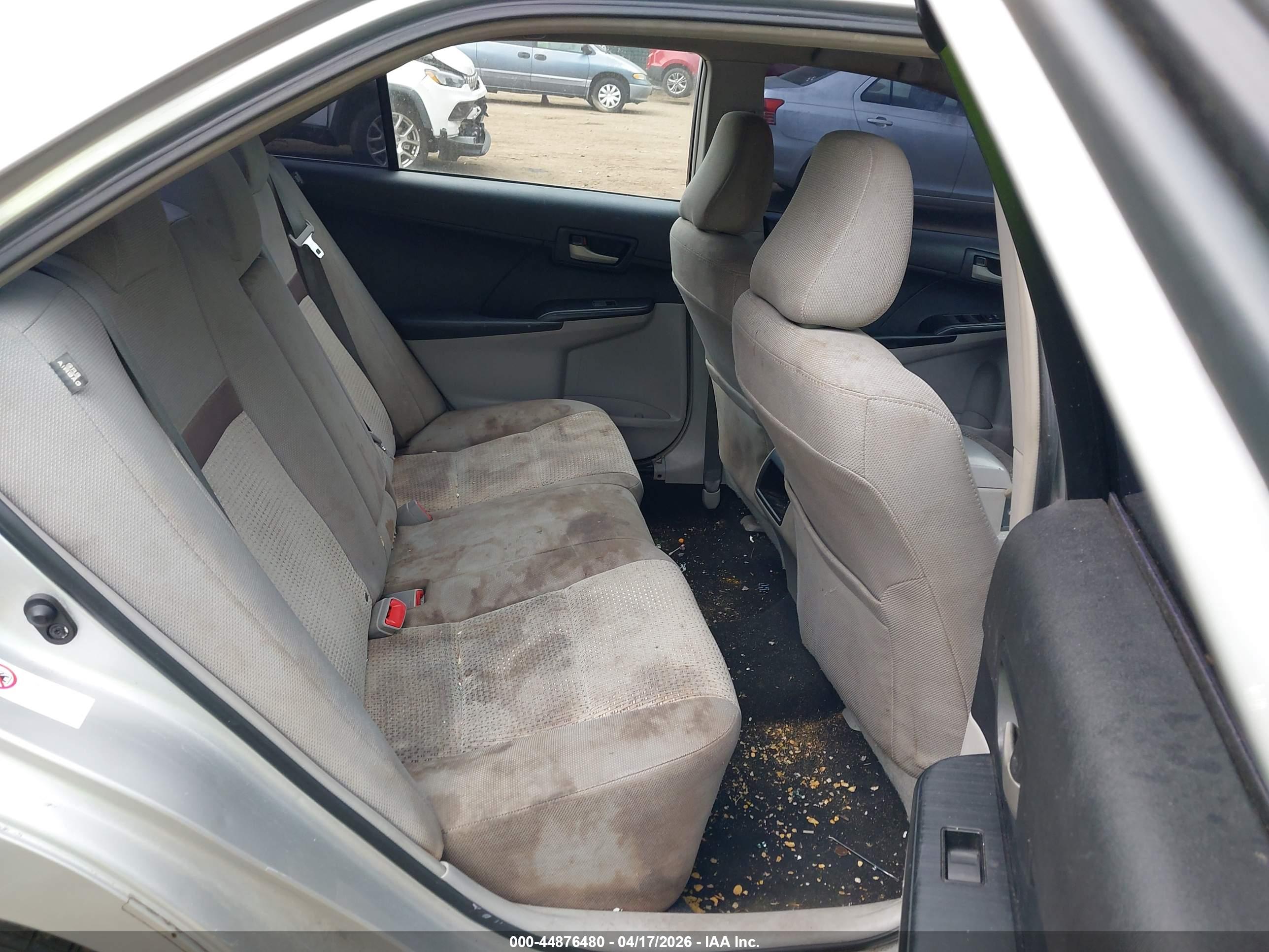 TOYOTA CAMRY image 8