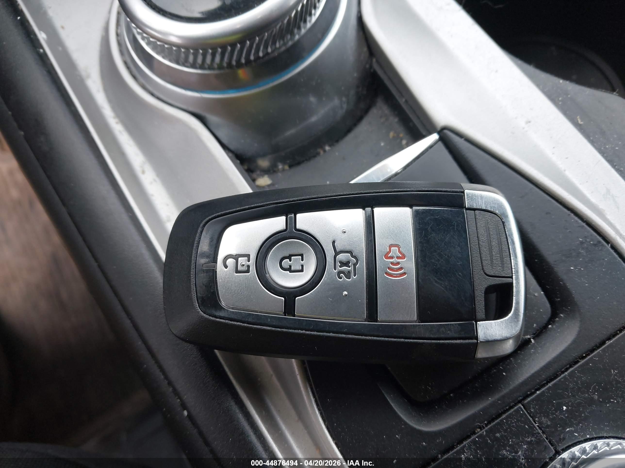 FORD EXPLORER image 11