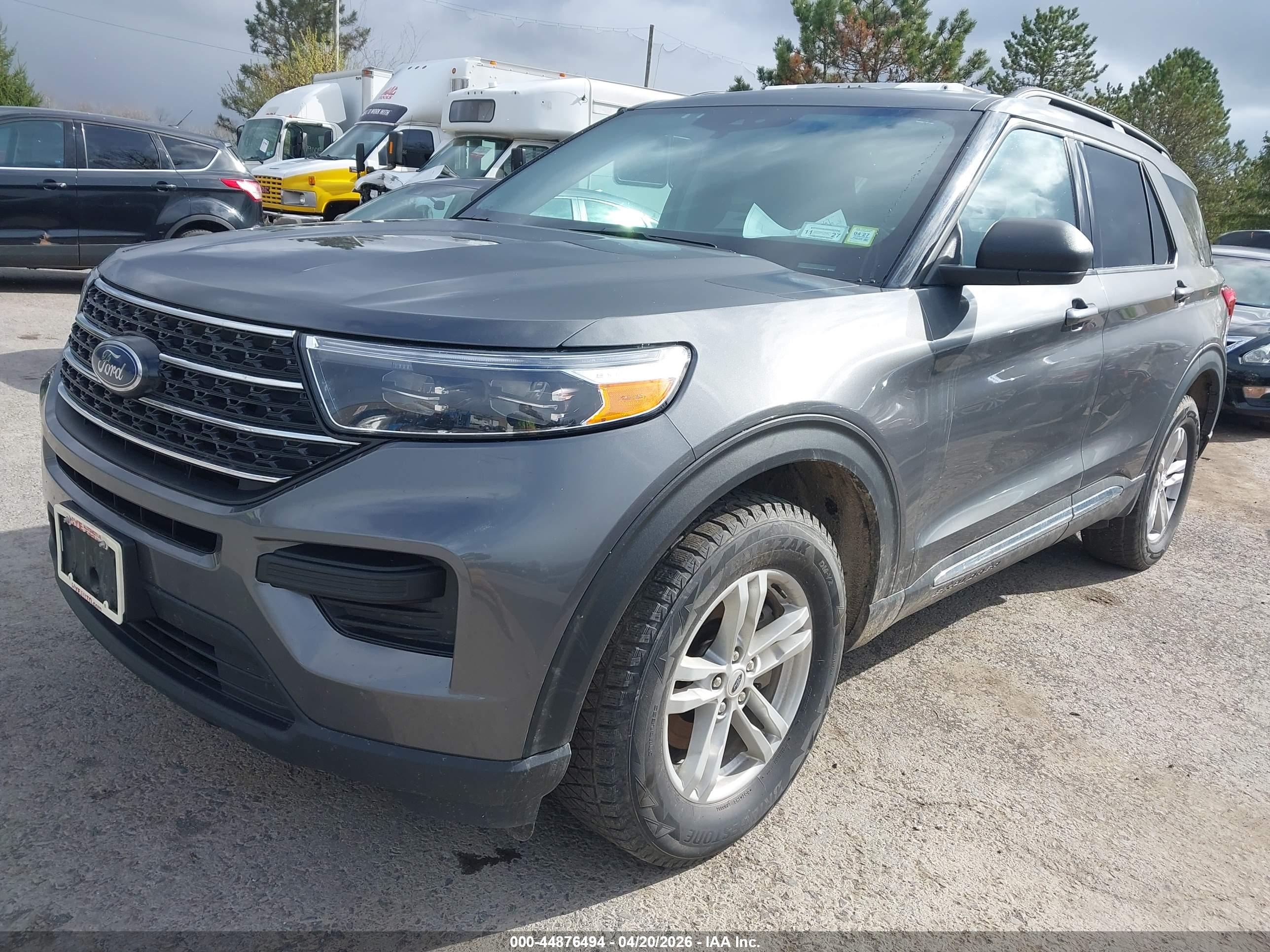 FORD EXPLORER image 2